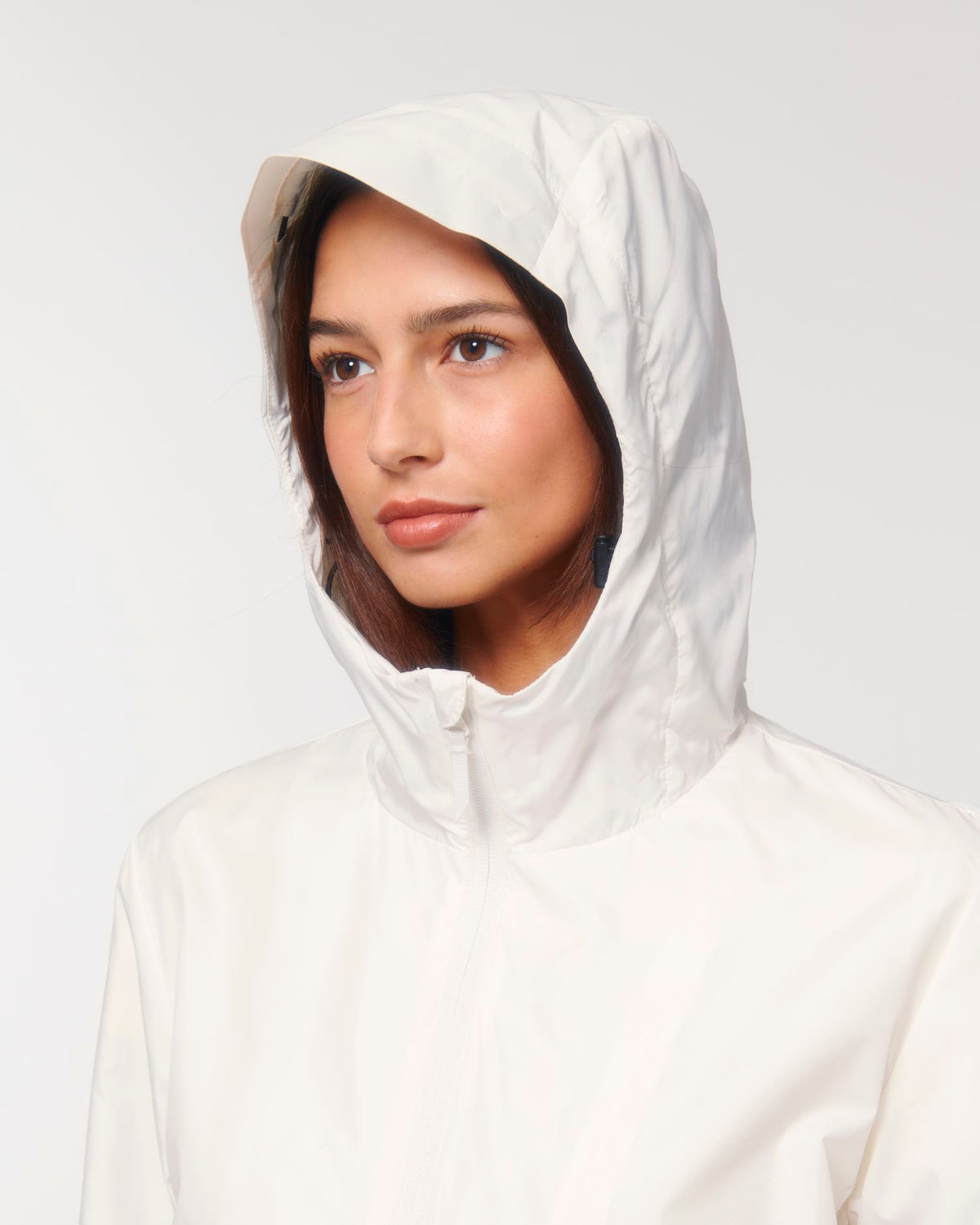 Off White - C018