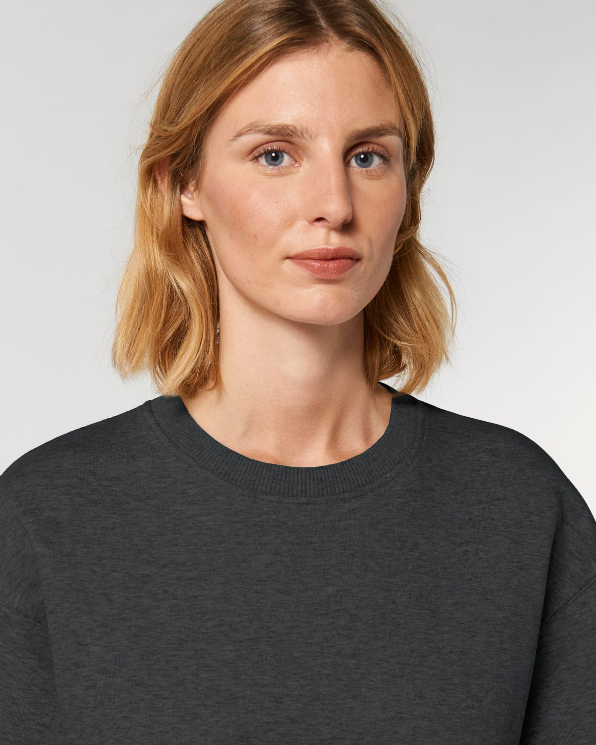 Dark Heather Grey - C651