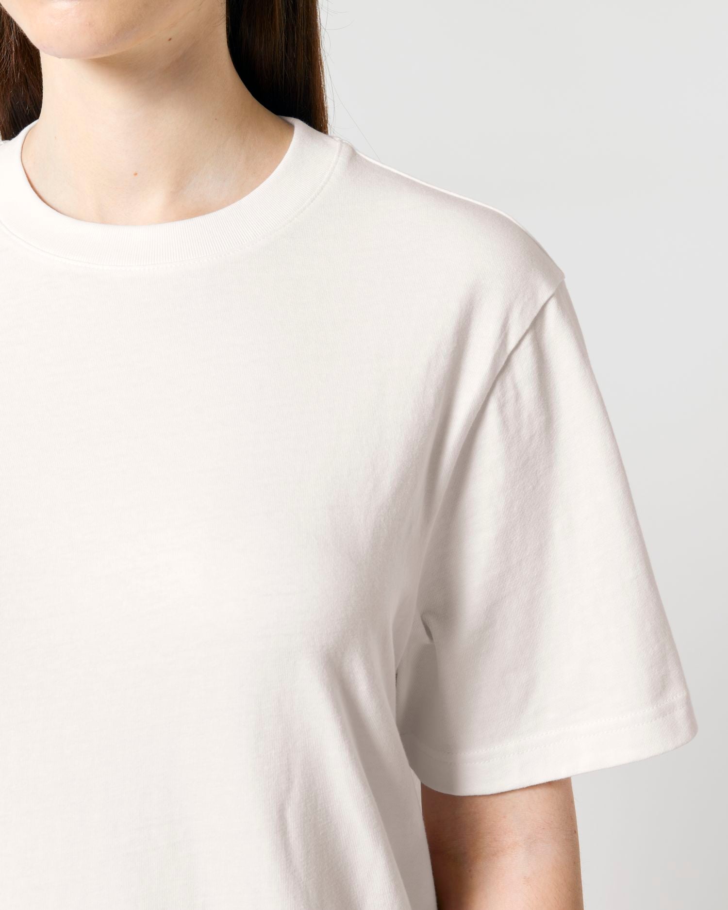 Off White - C018
