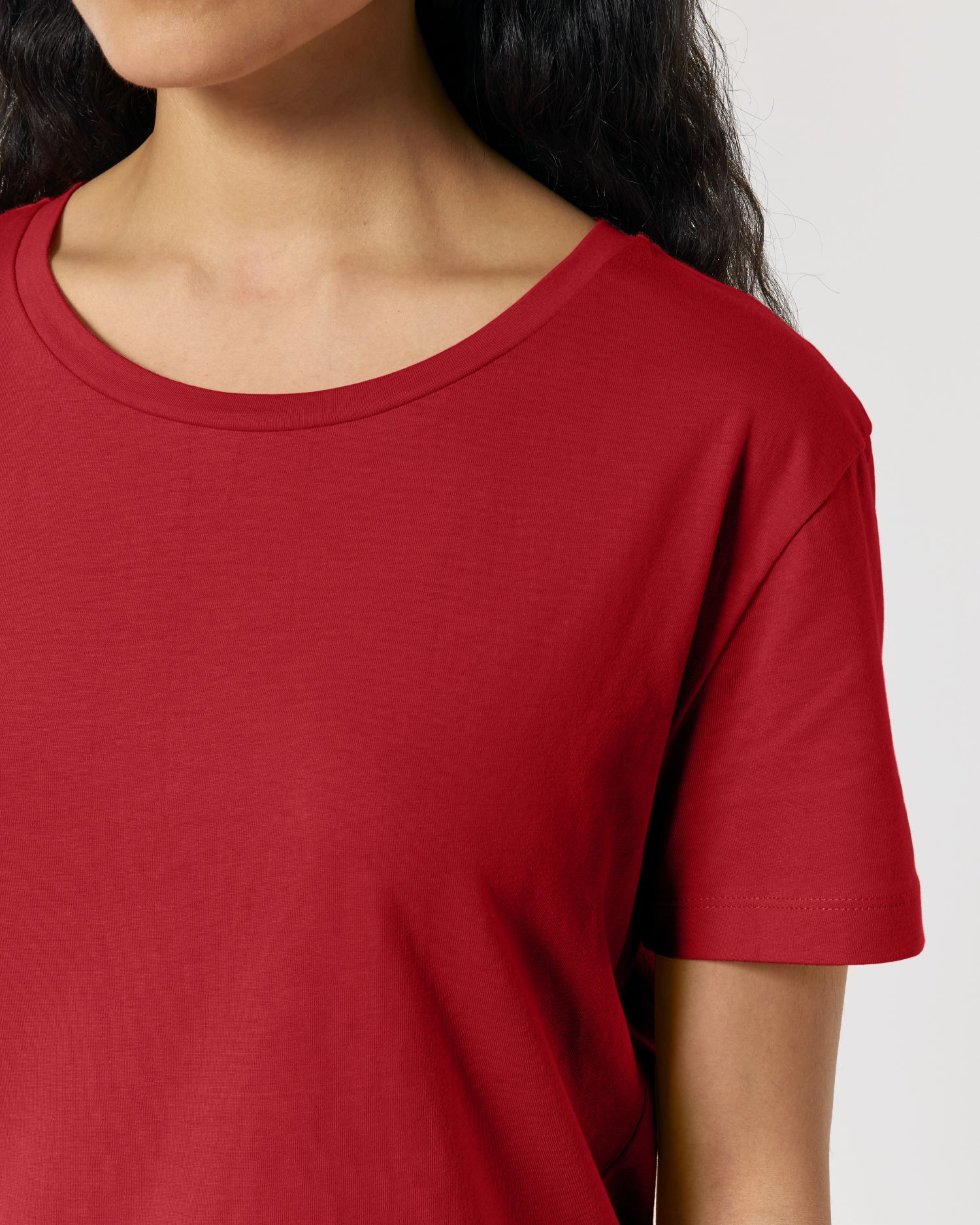 Red - C004