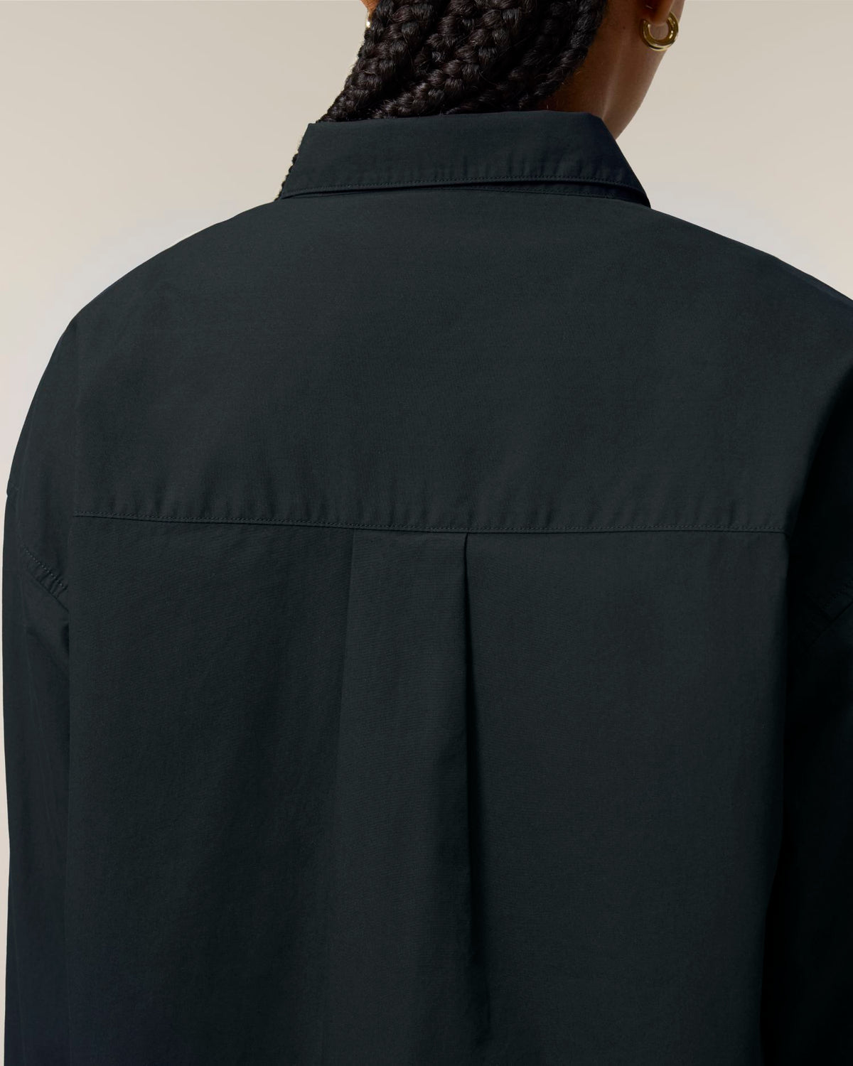 Black - C002