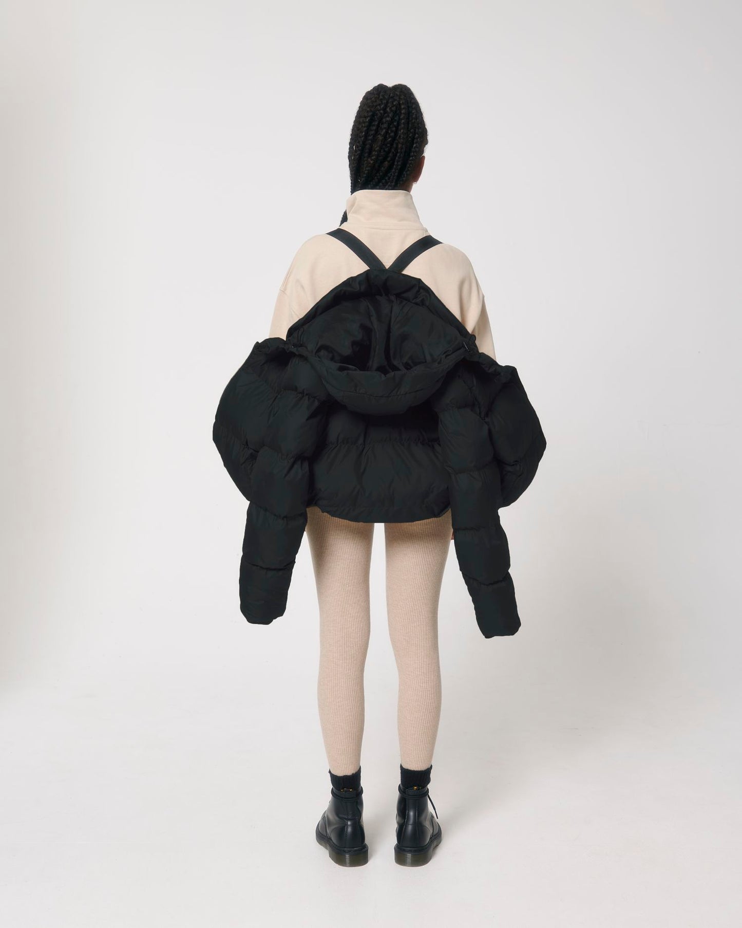 Black - C002