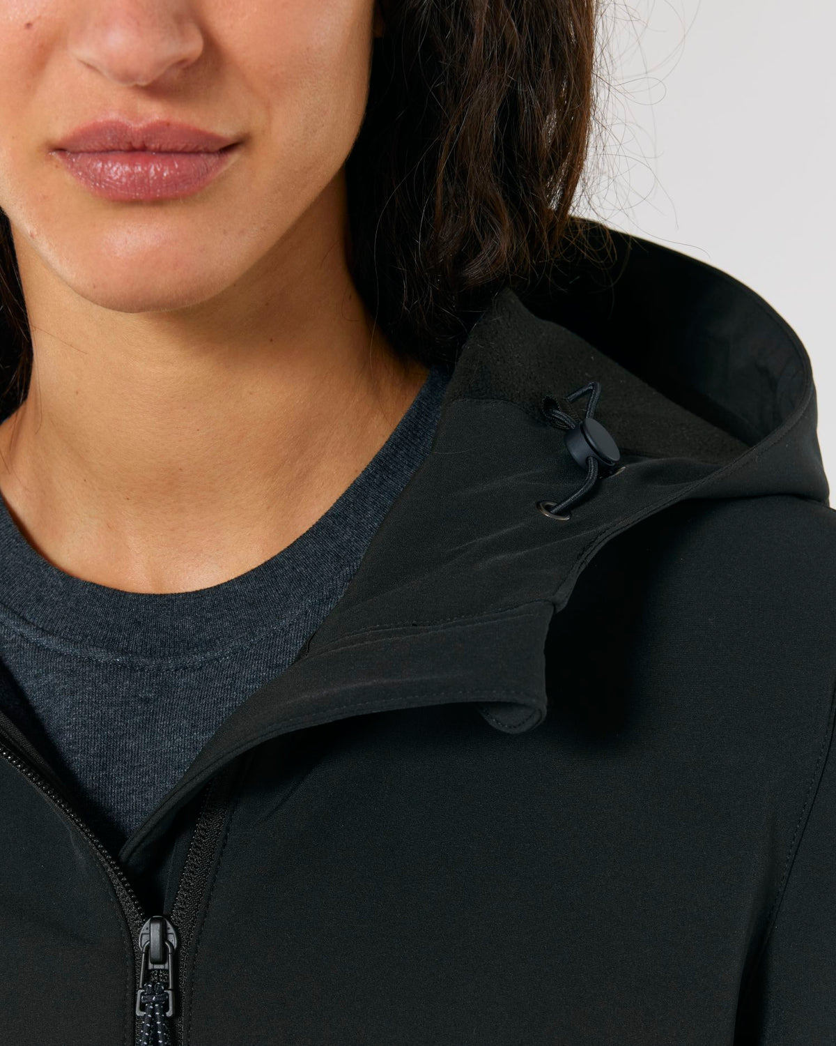 Black - C002
