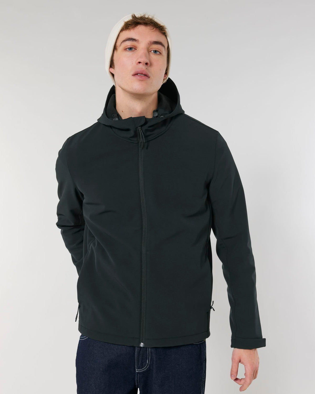 Black - C002