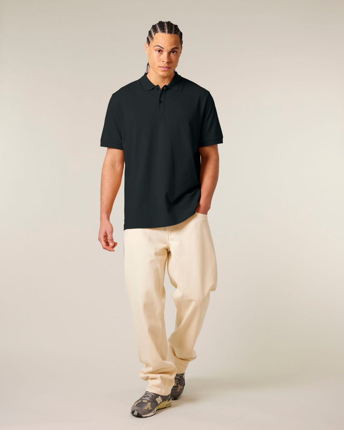 Black - C002