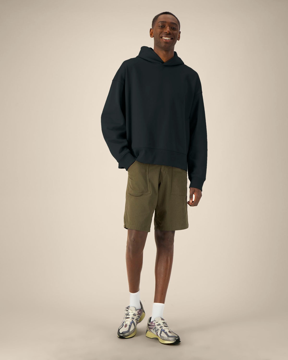 Black - C002