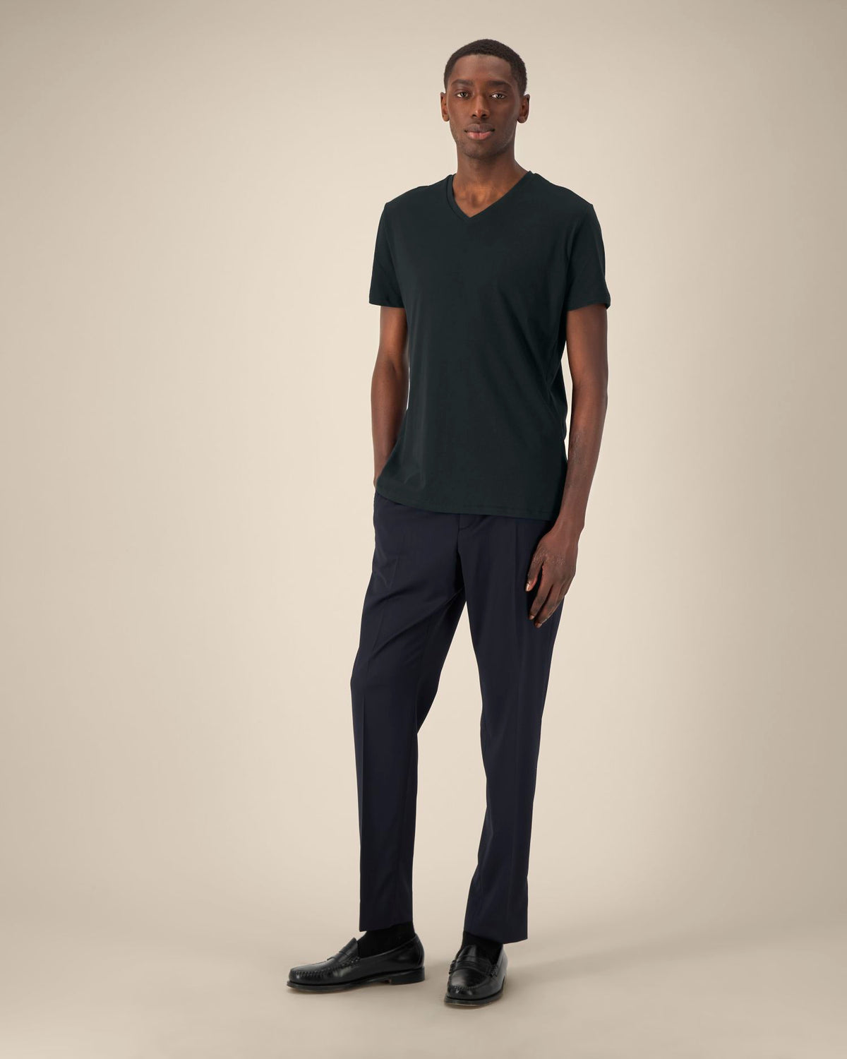 Black - C002