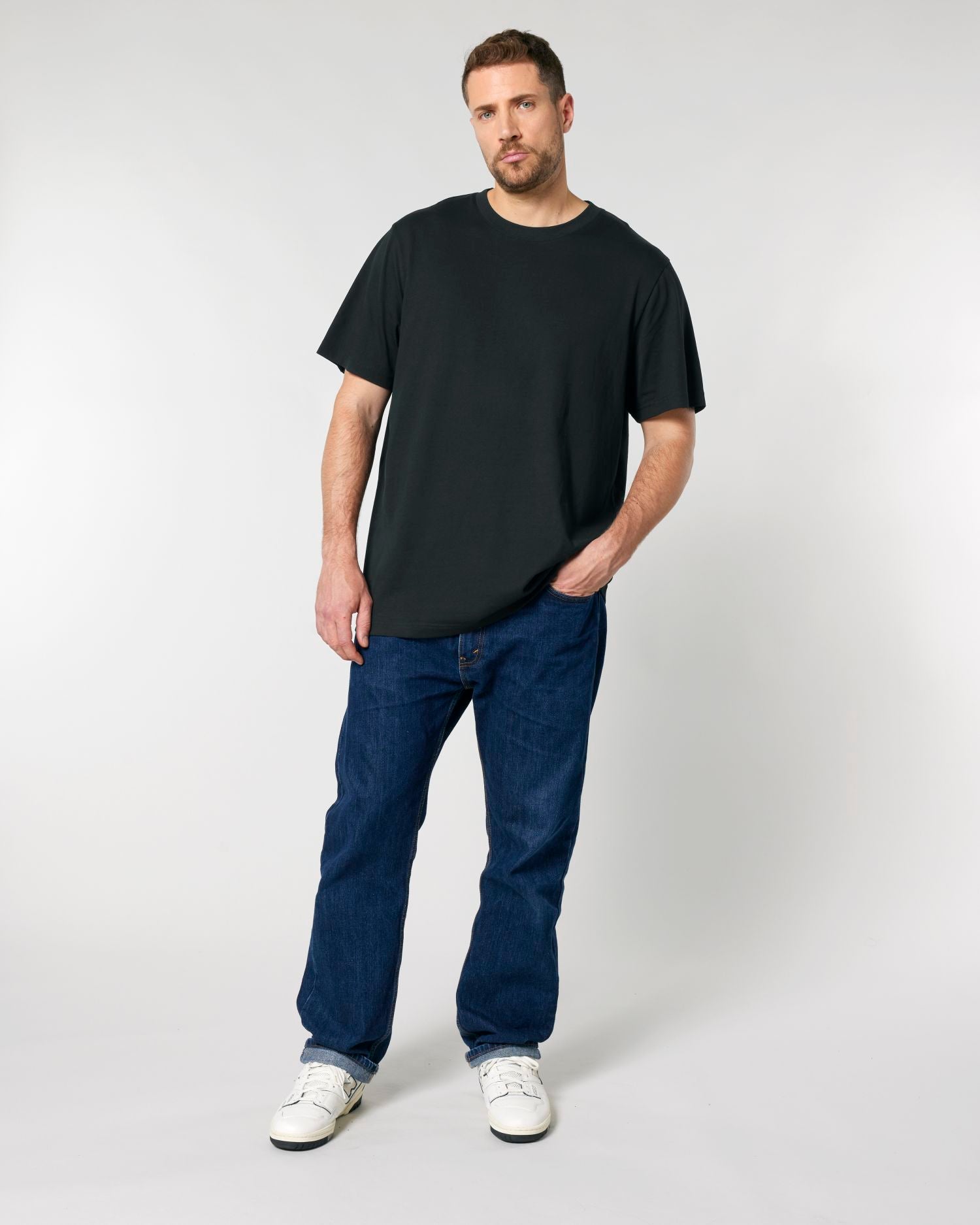Black - C002