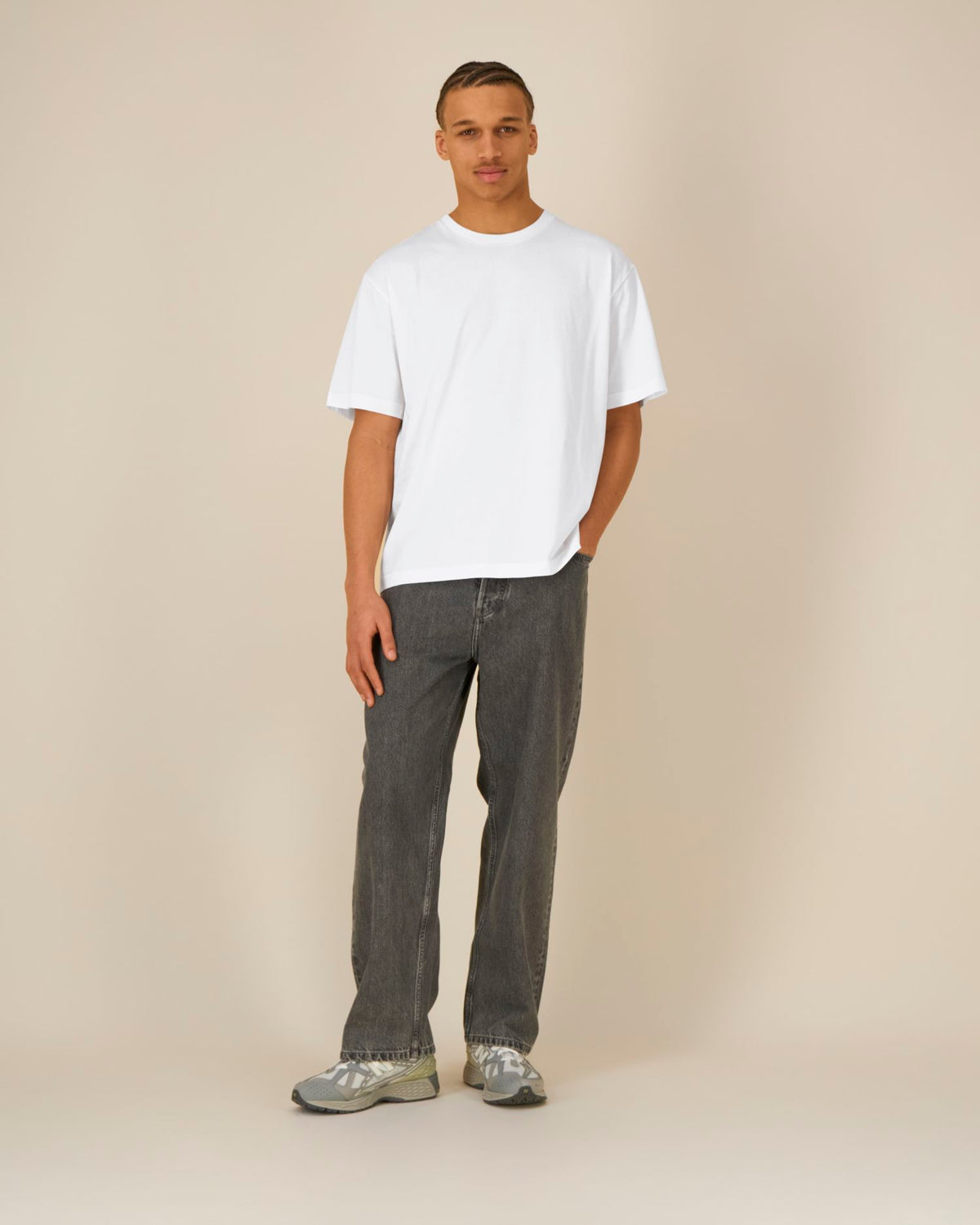 White - C001
