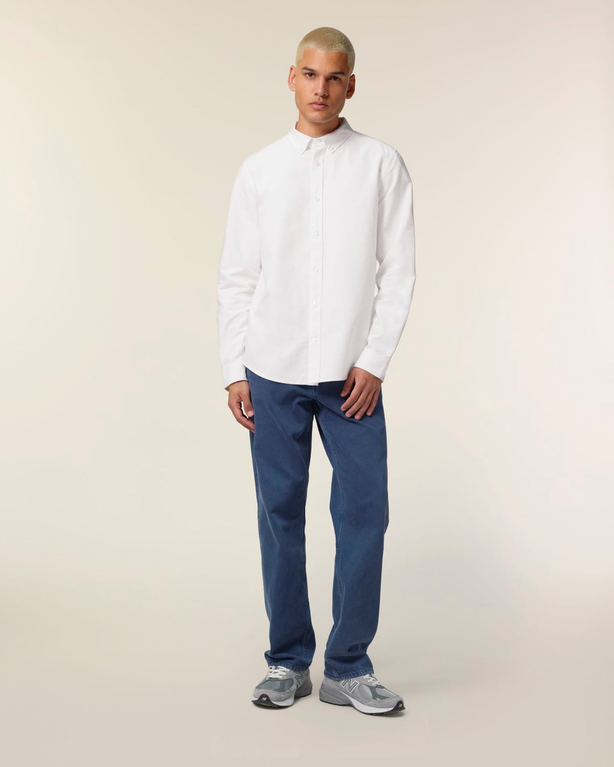 White - C001