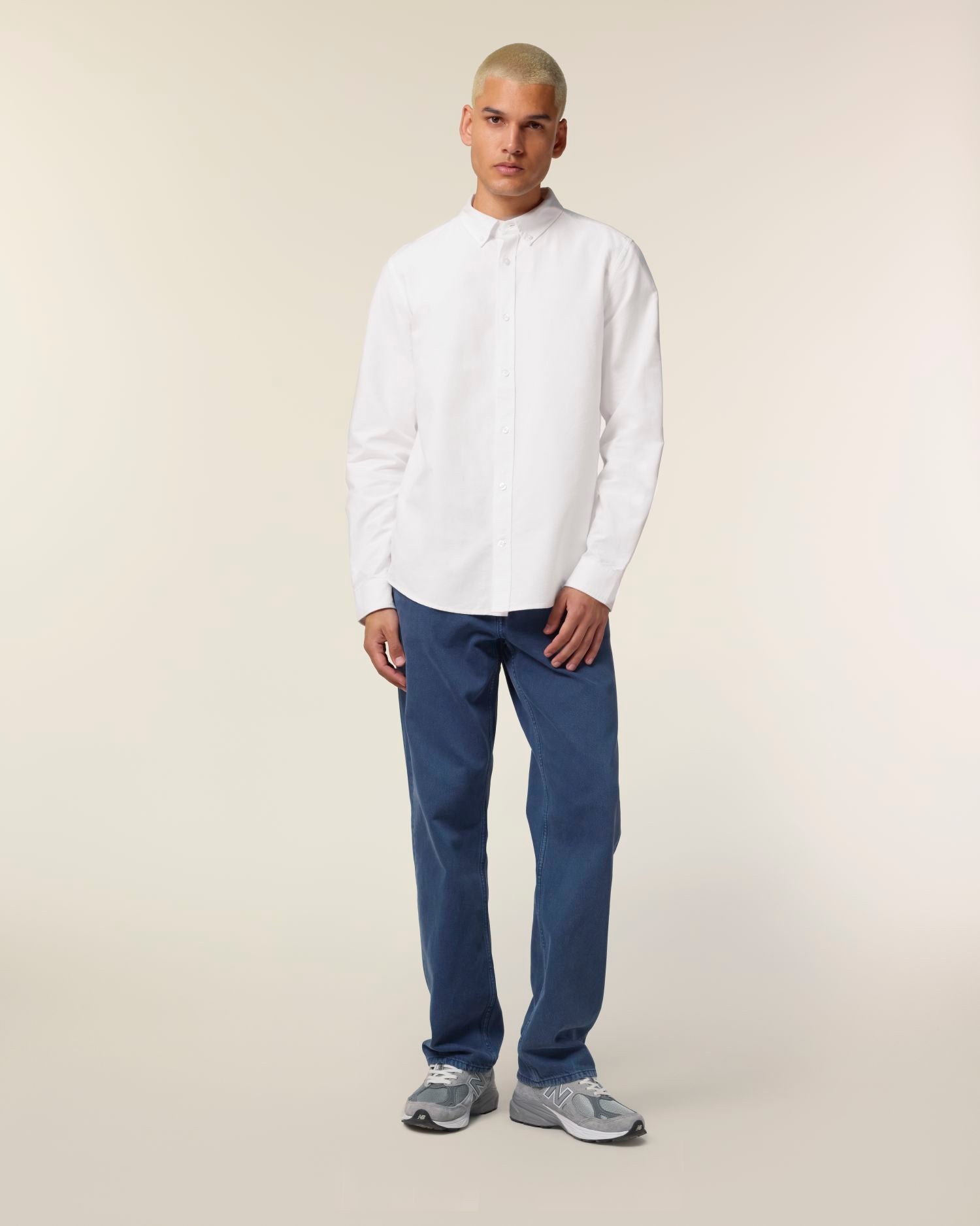 White - C001