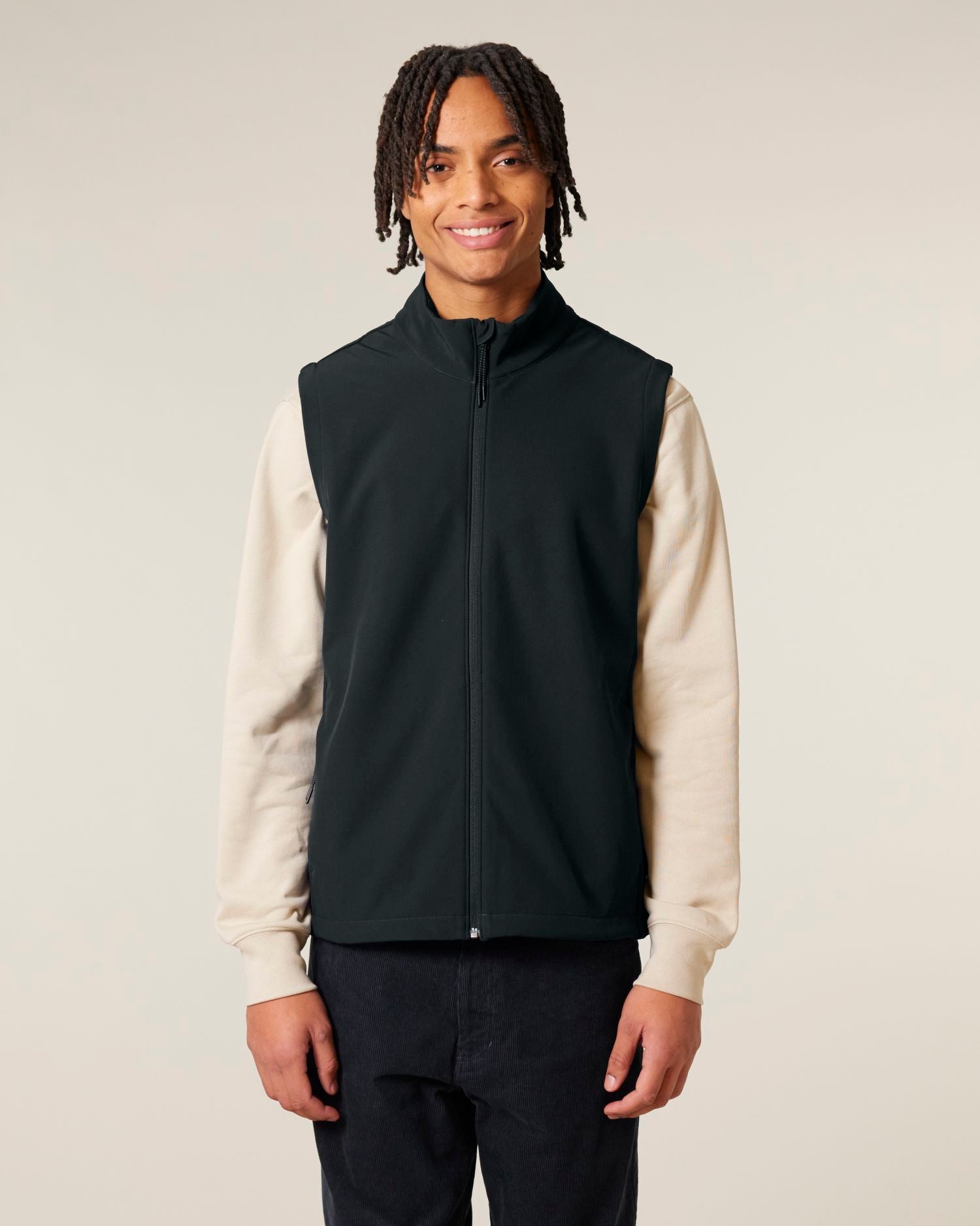 Black - C002
