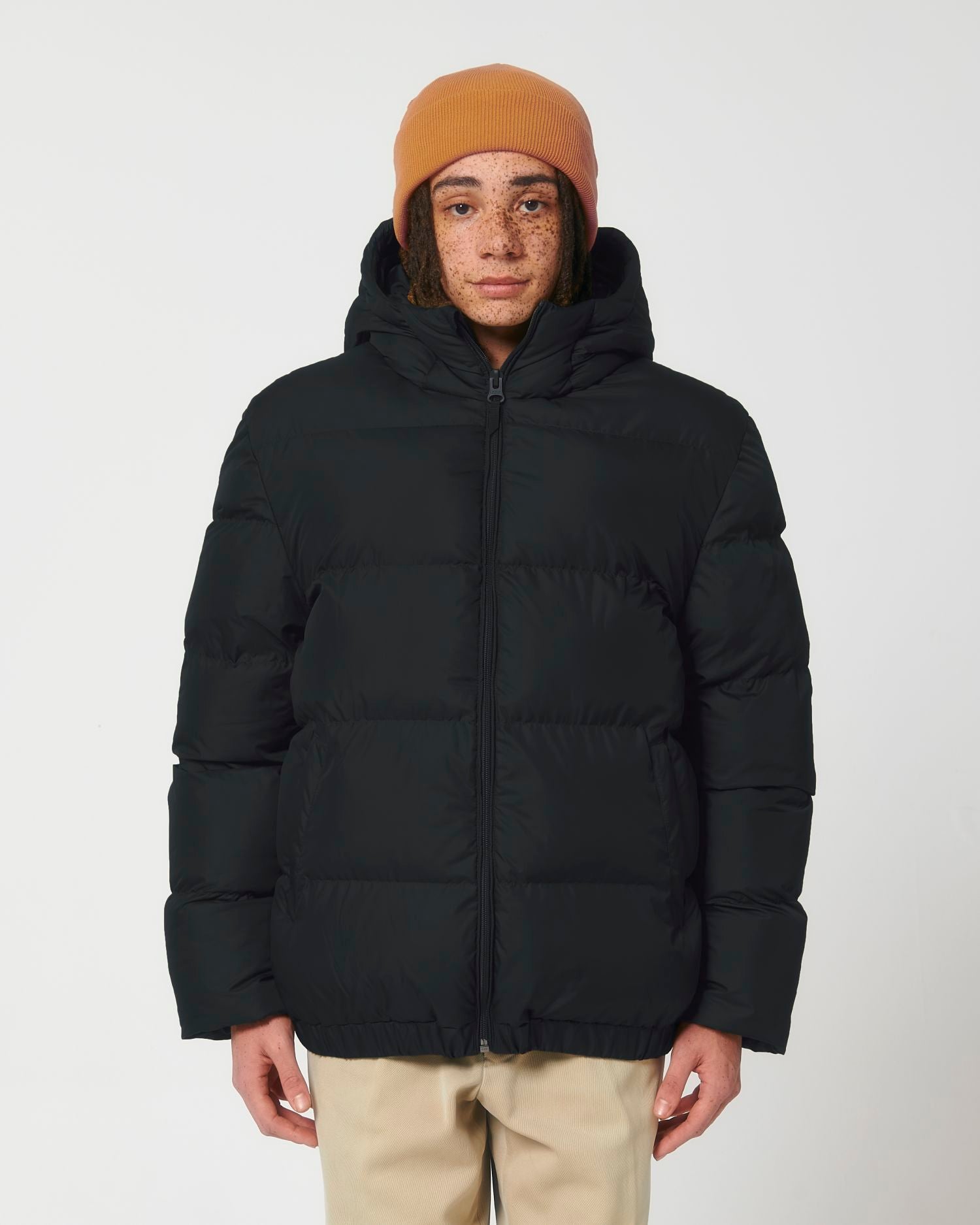 Black - C002