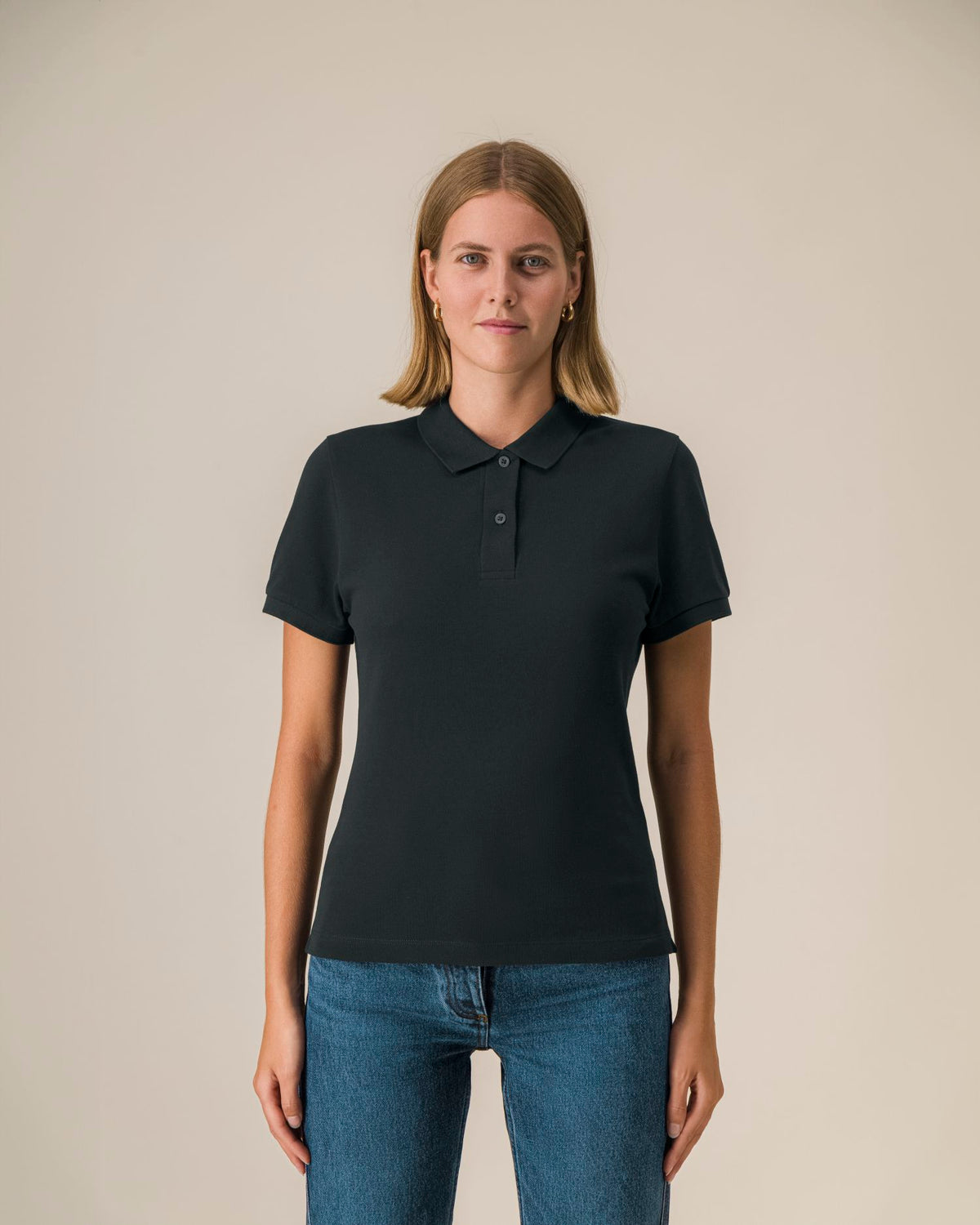 Black - C002