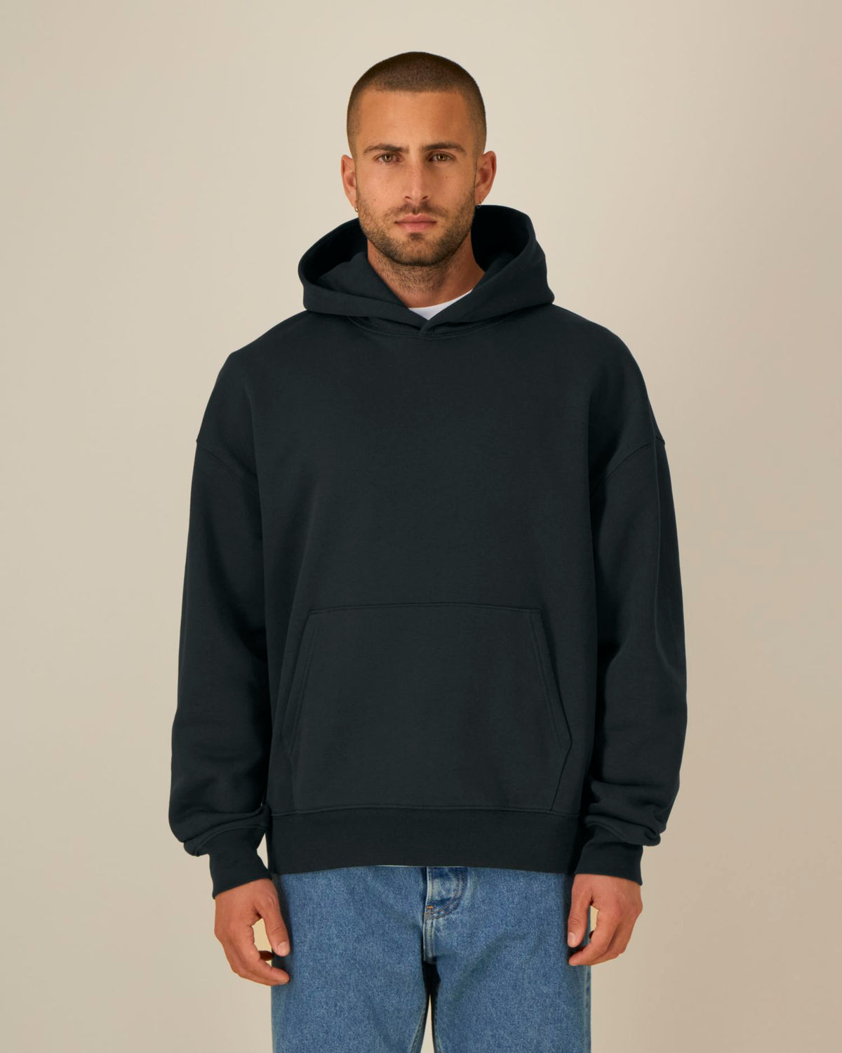 Black - C002