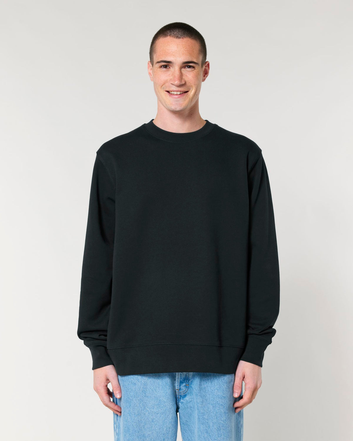 Black - C002