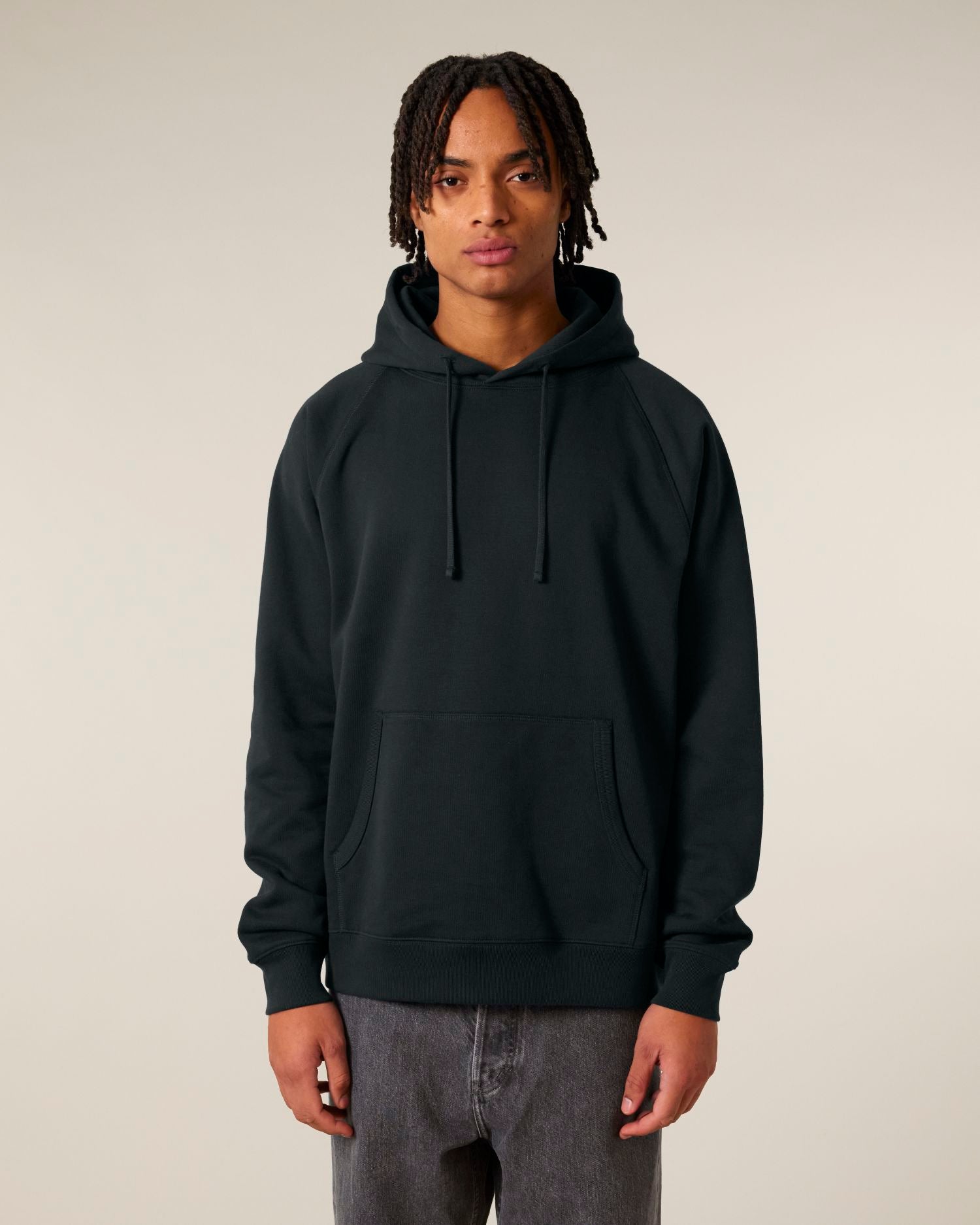 Black - C002