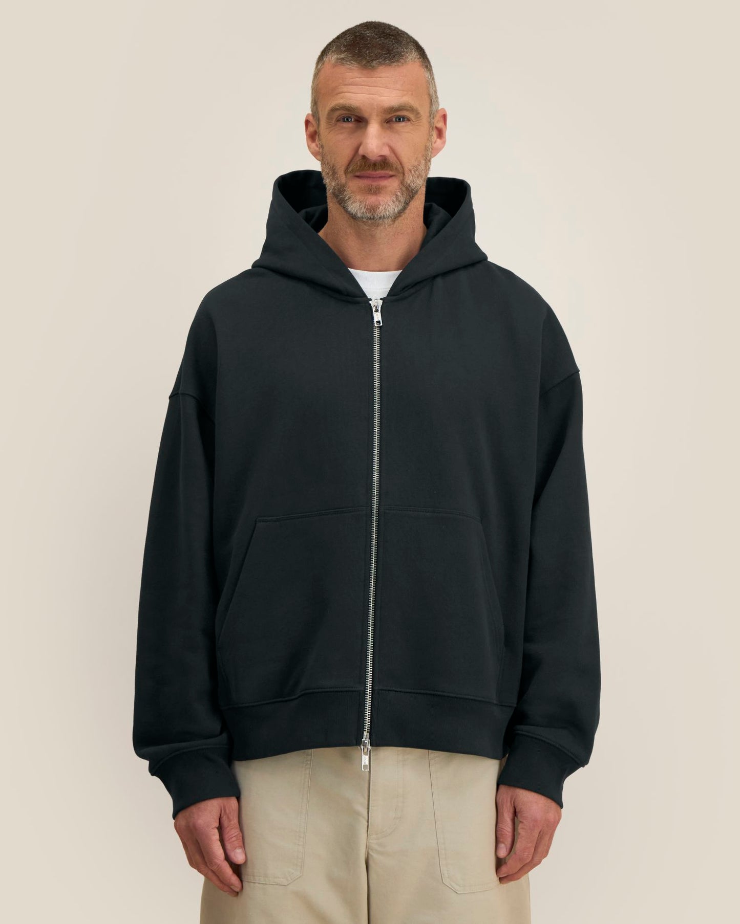 Black - C002