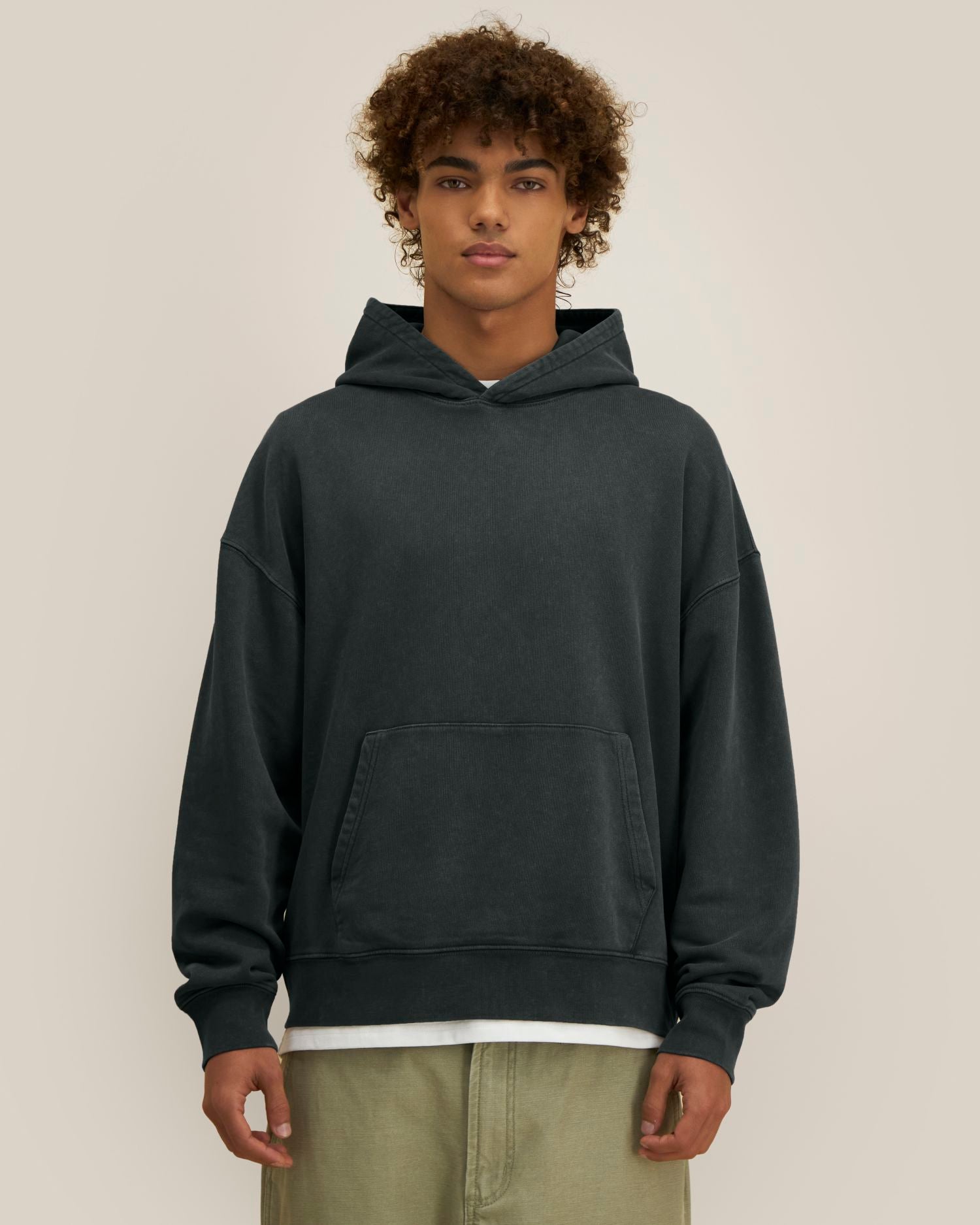 G. Dyed Black Rock - C140