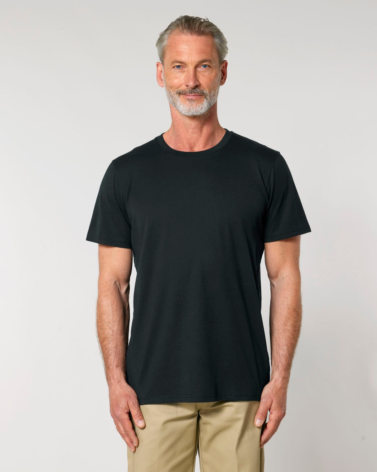 Black - C002