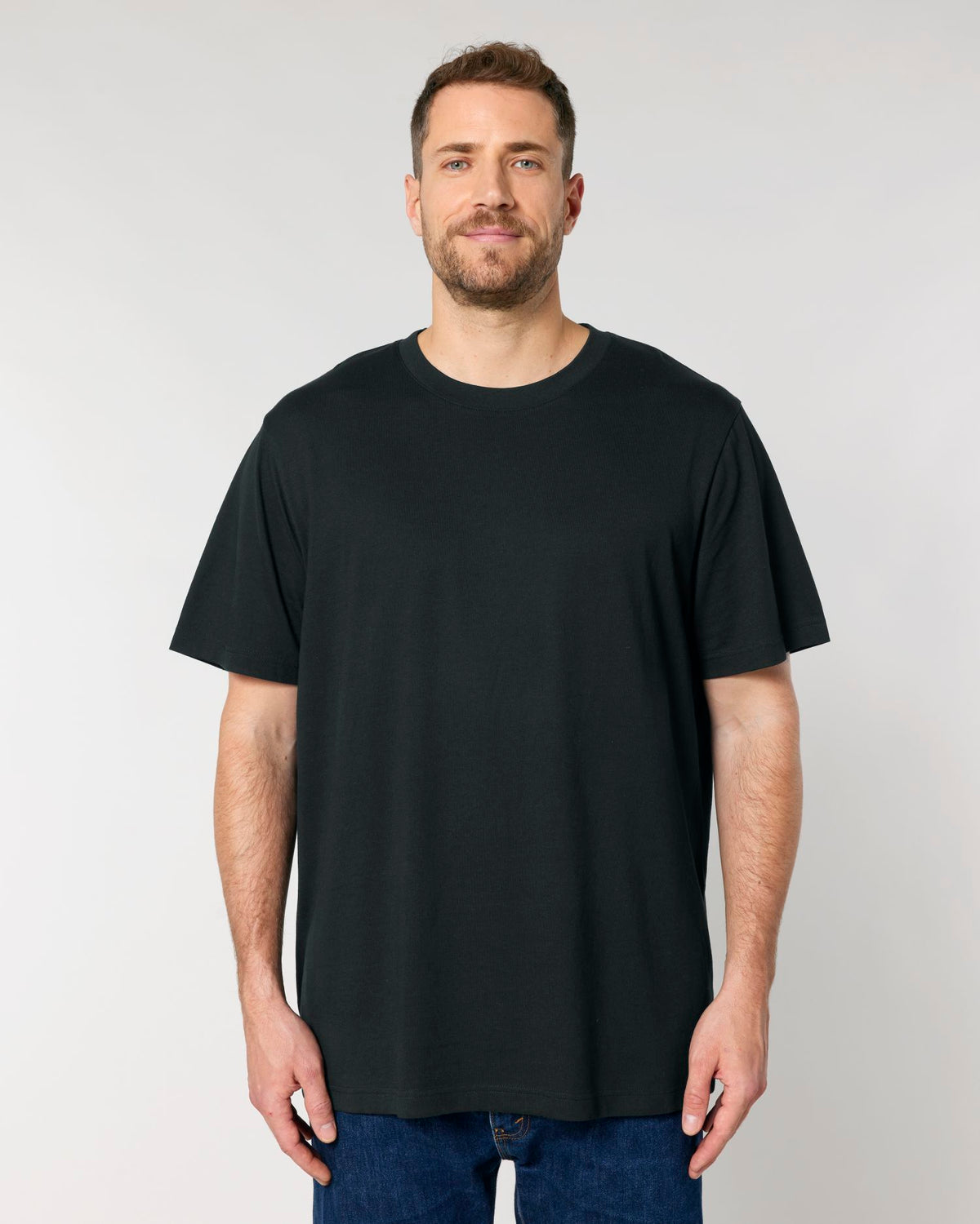 Black - C002