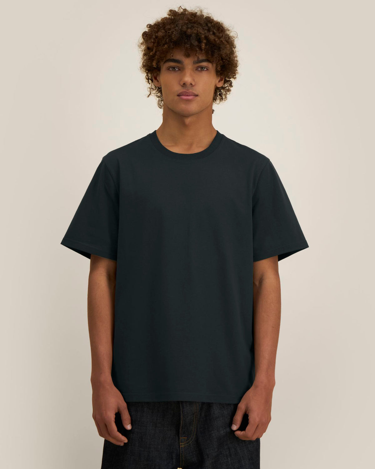 Black - C002