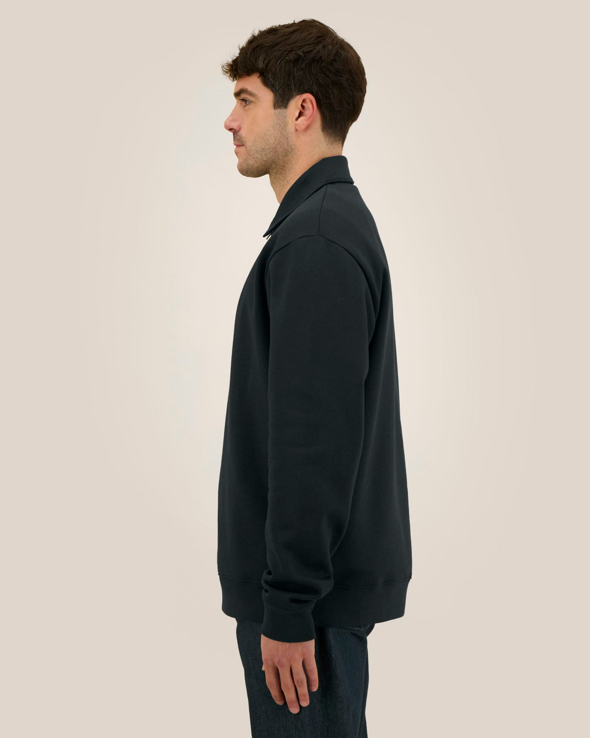 Black - C002