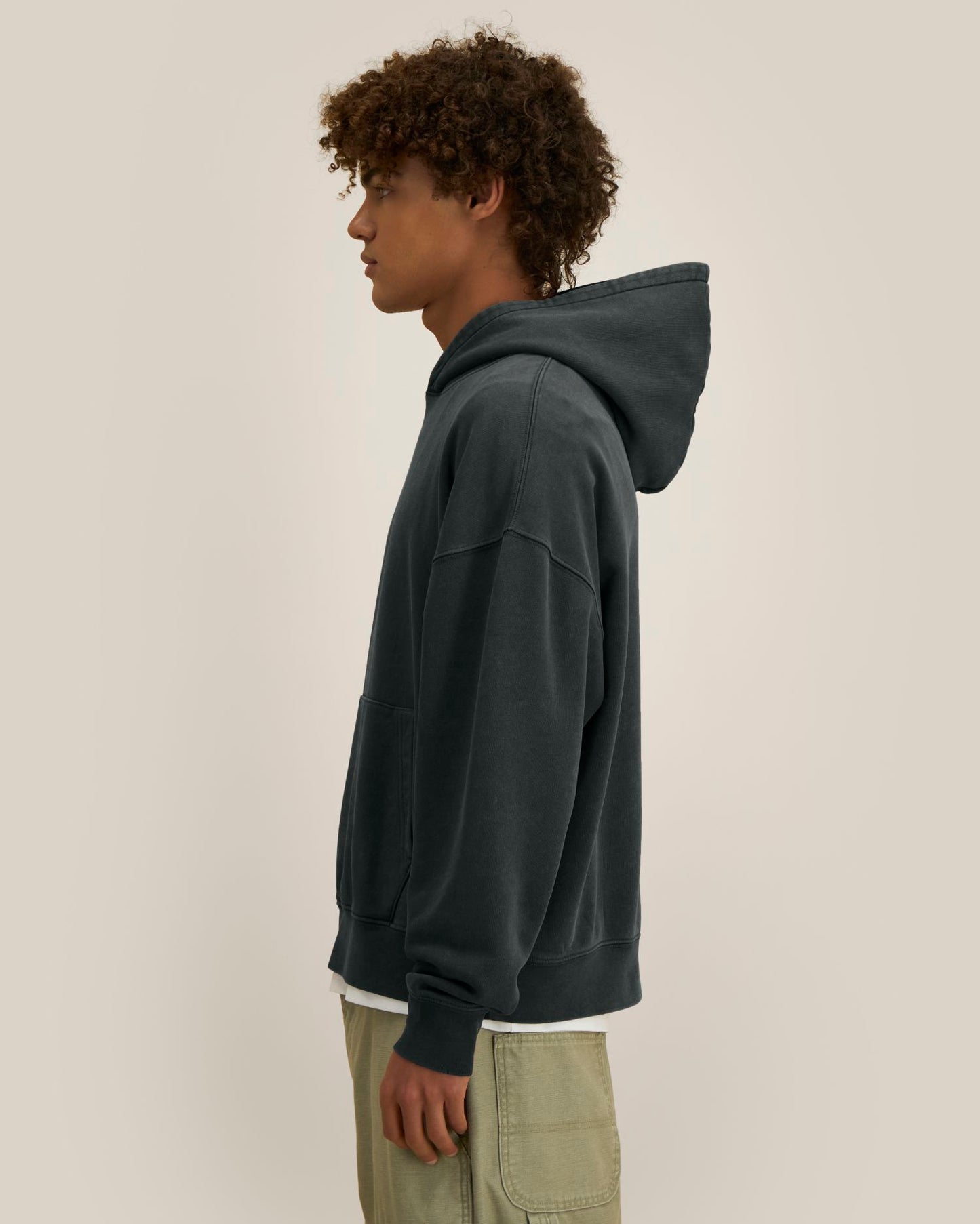 G. Dyed Black Rock - C140