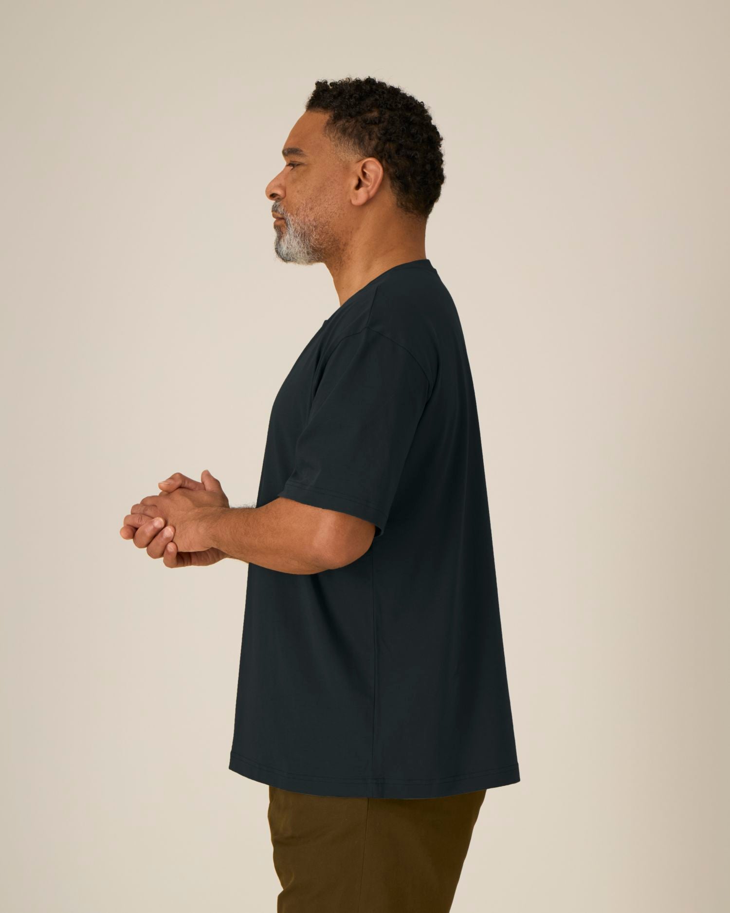 Black - C002