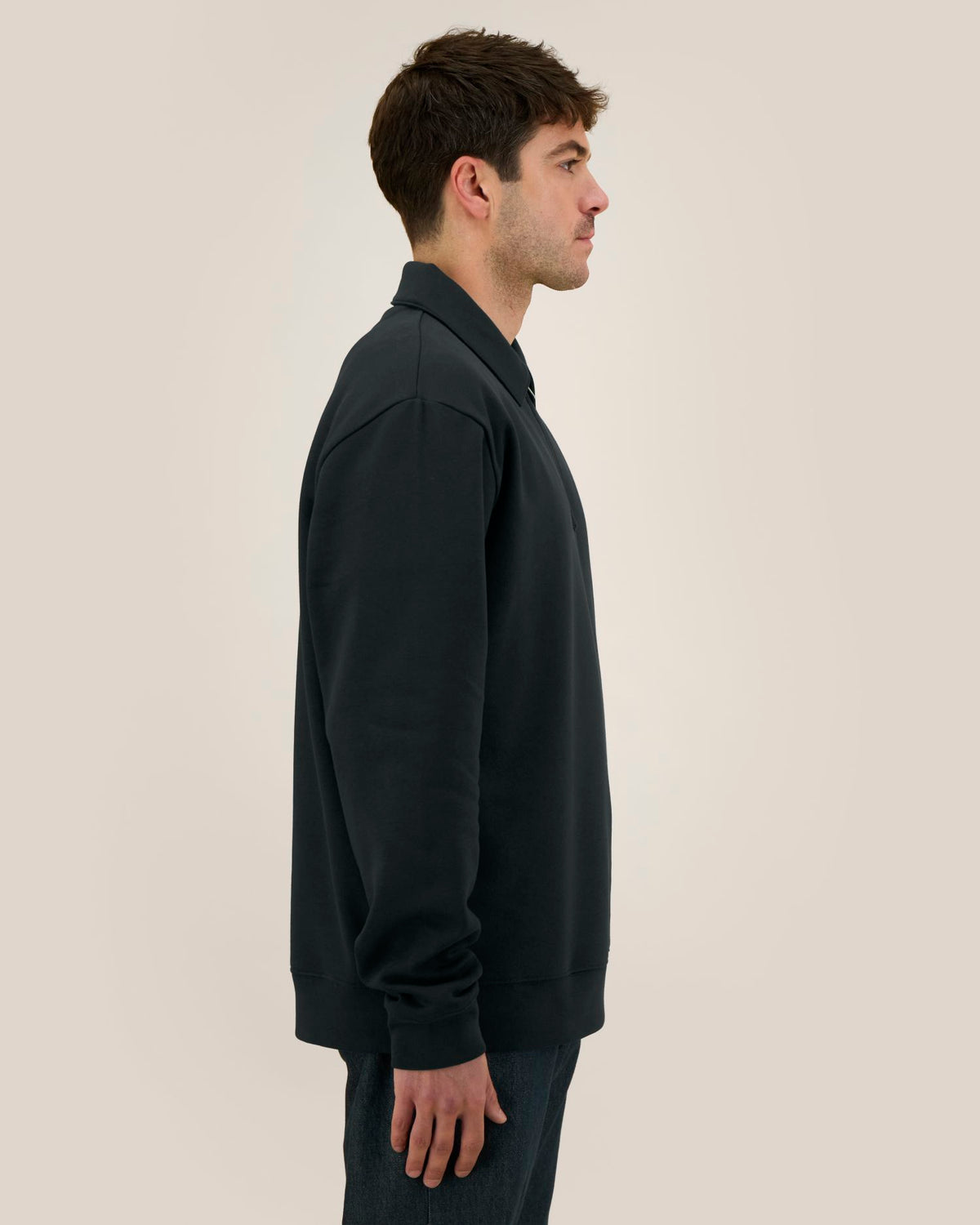 Black - C002
