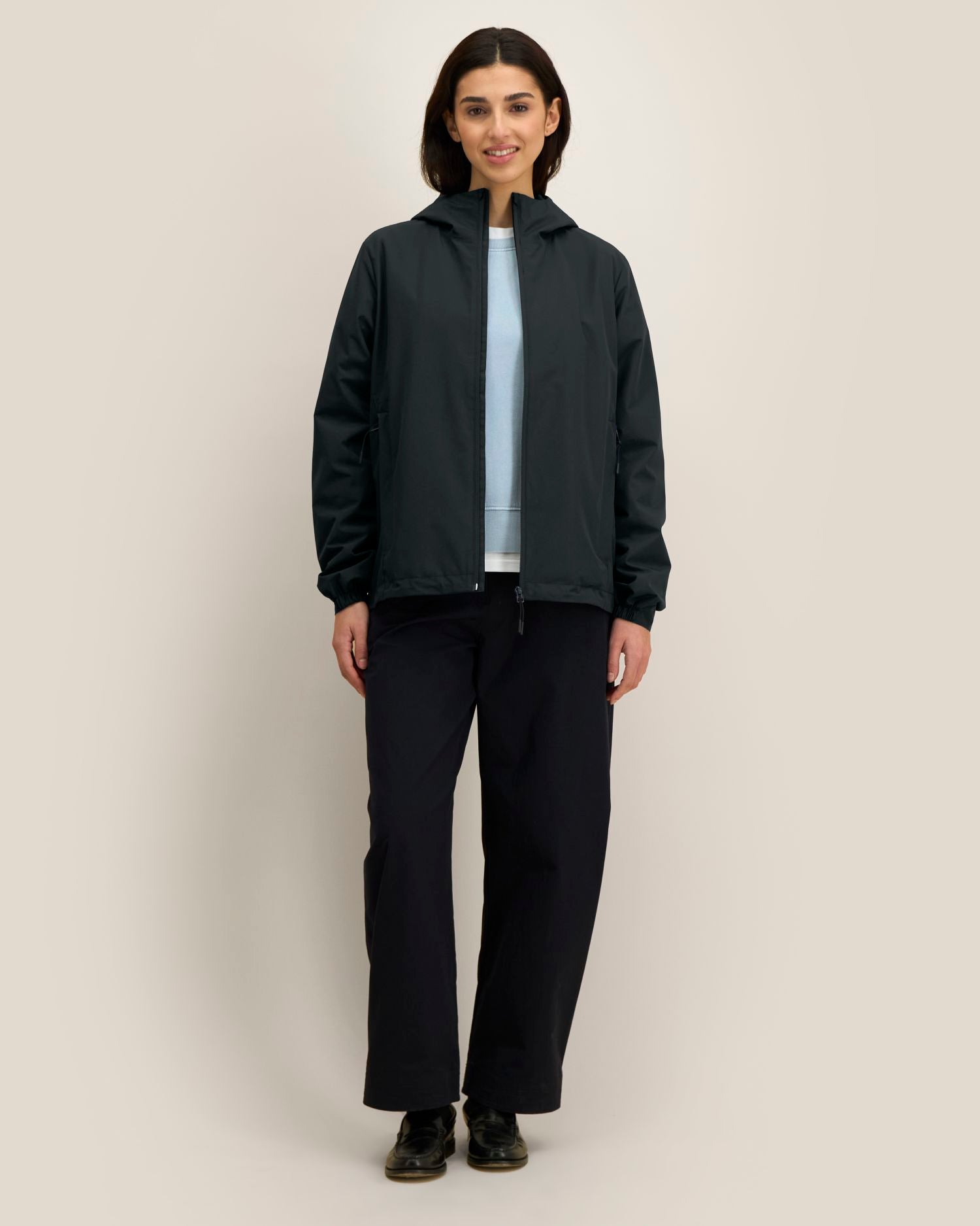 Black - C002