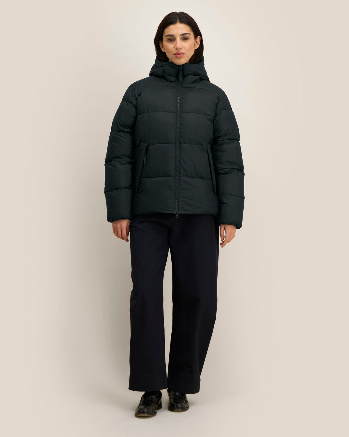 Black - C002