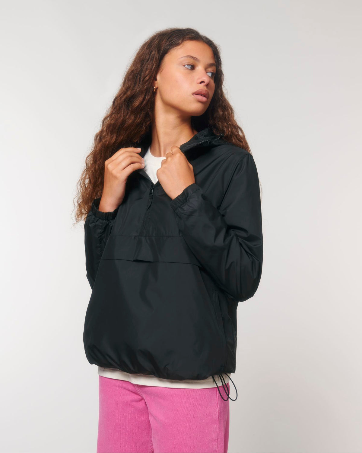 Black - C002