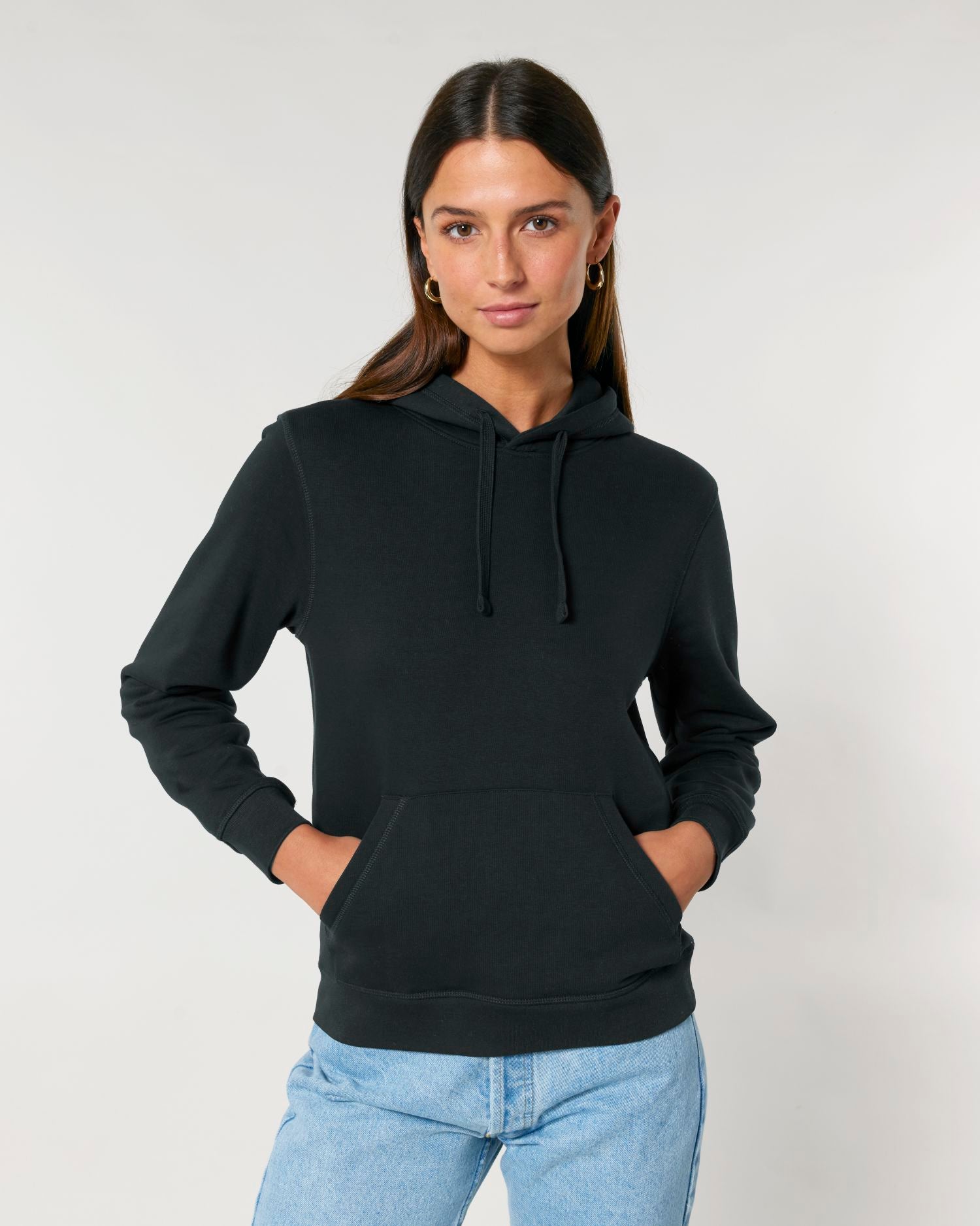 Black - C002