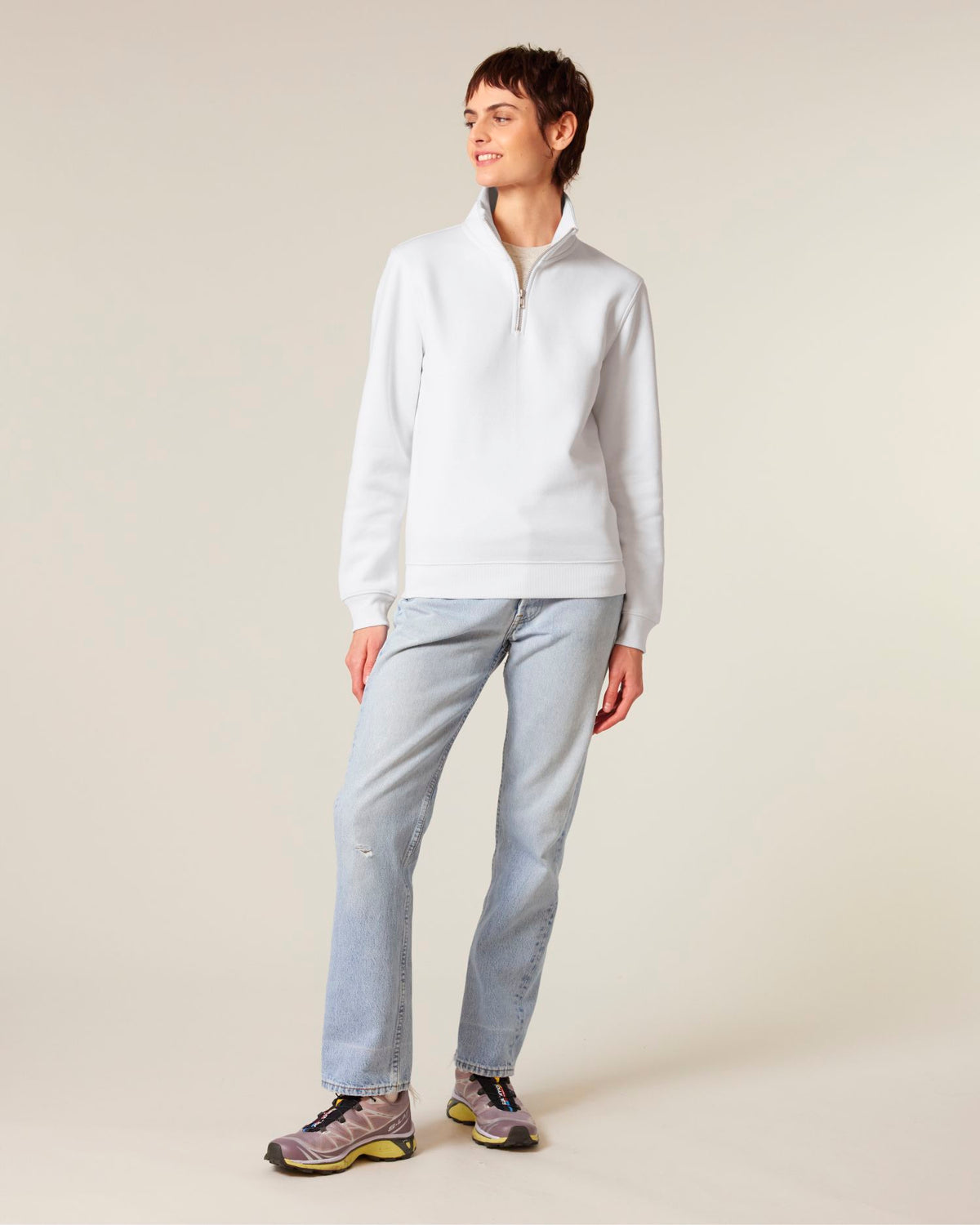 White - C001