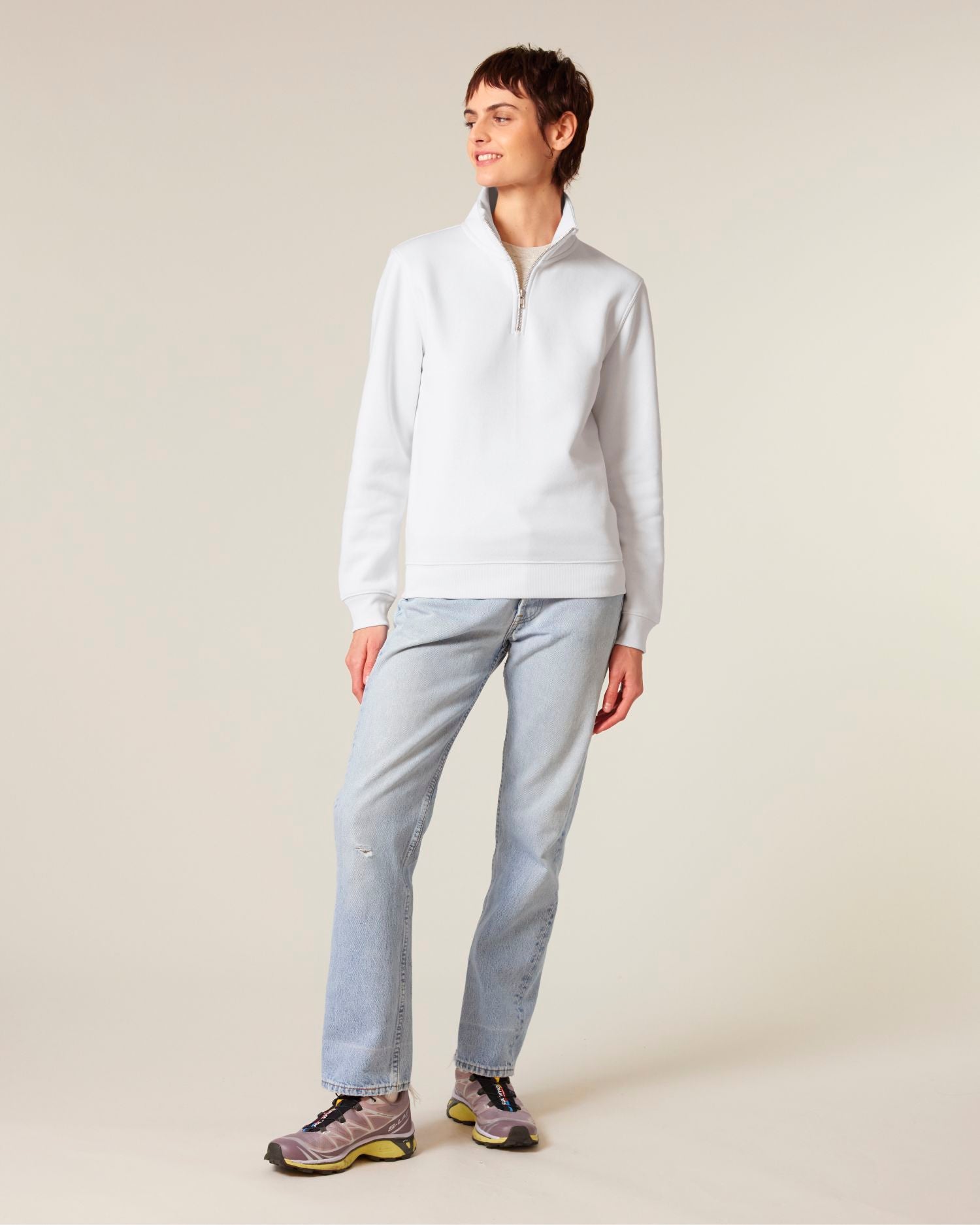 White - C001