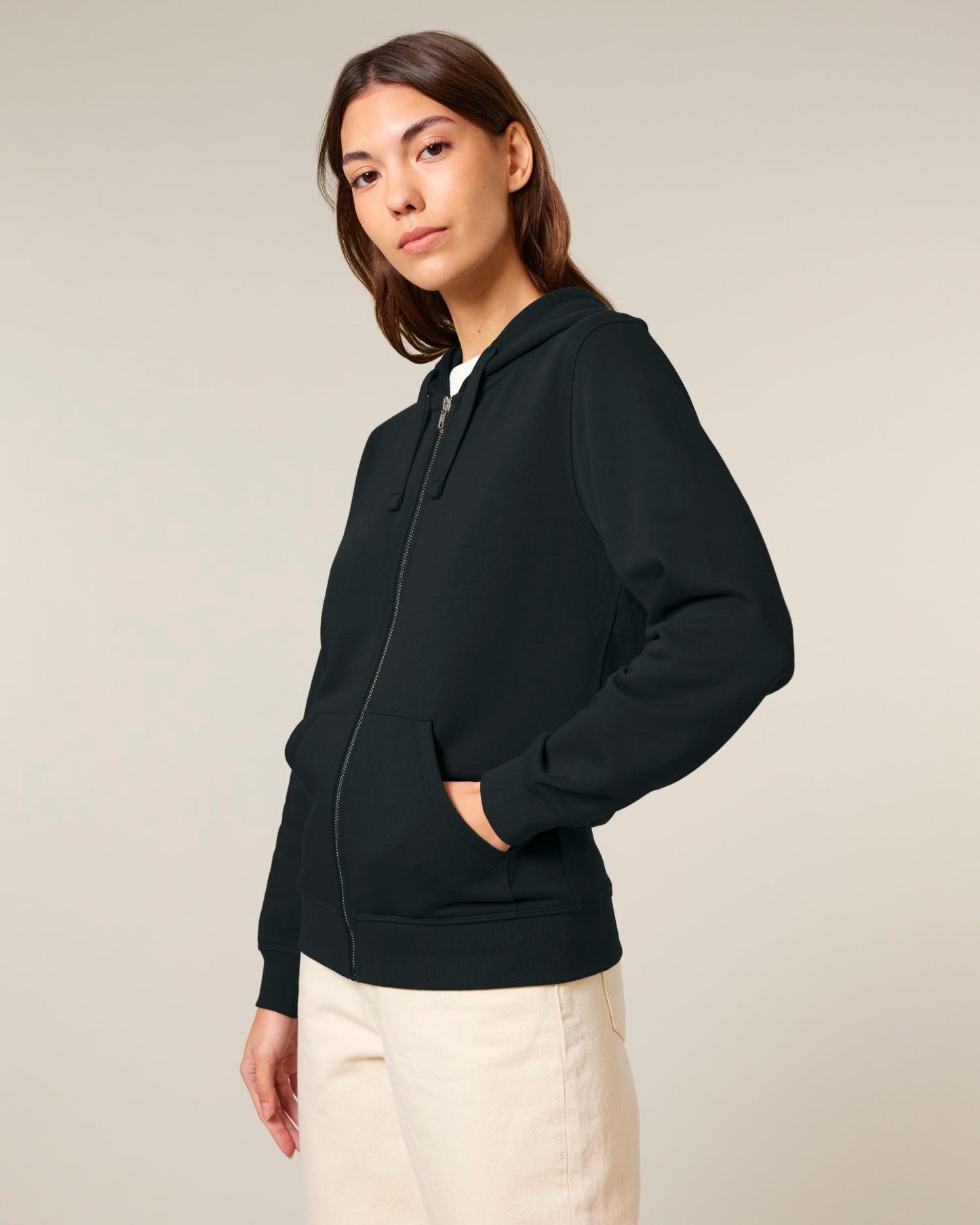 Black - C002