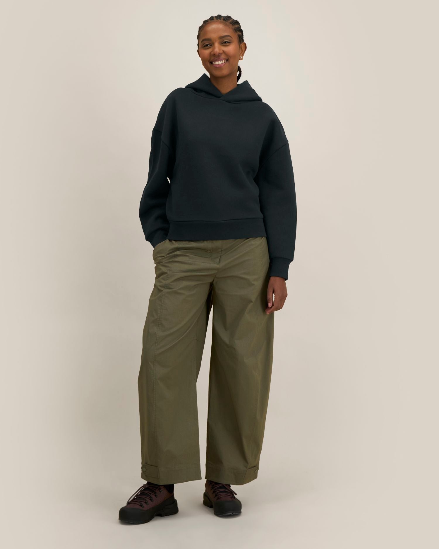 Black - C002