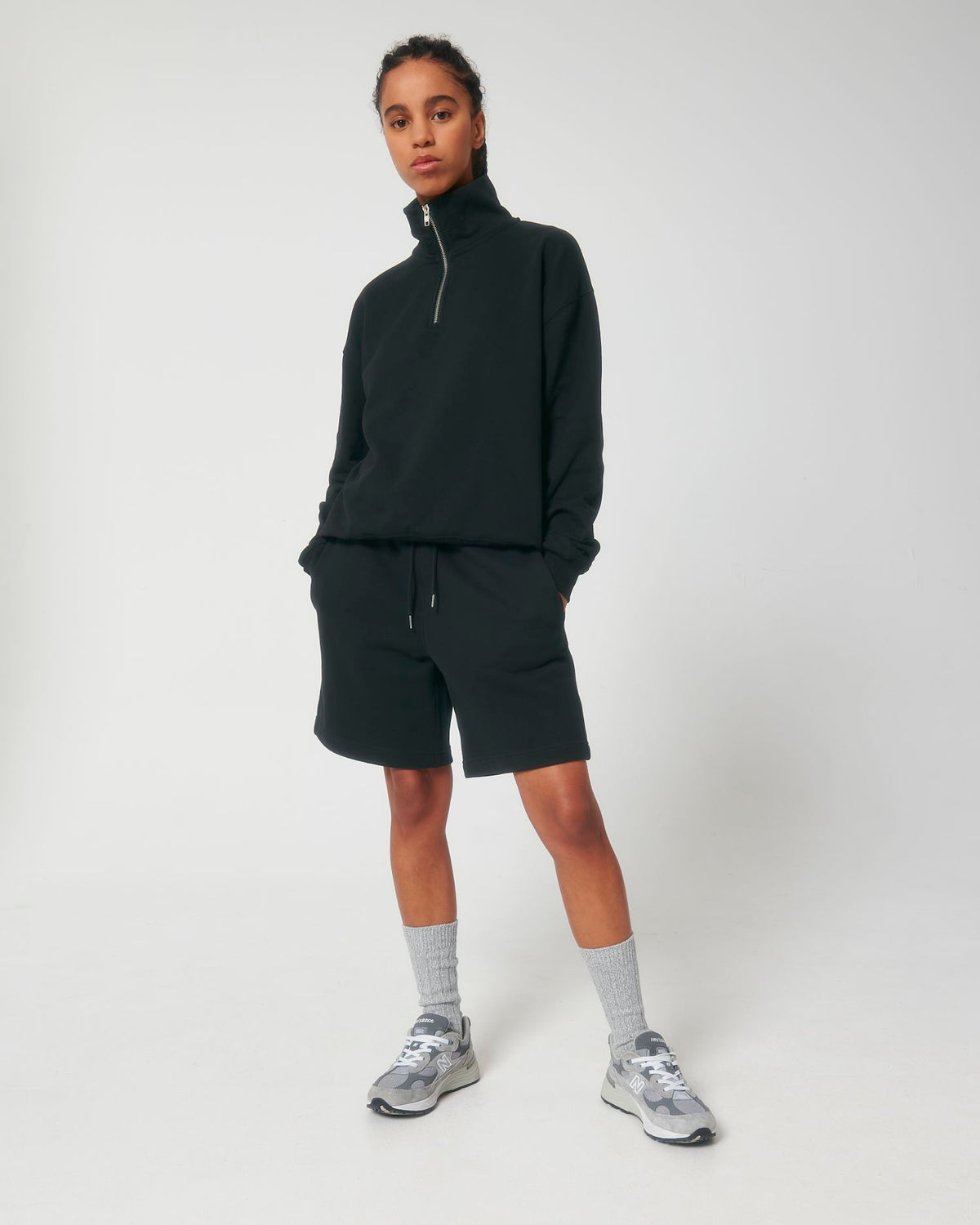 Black - C002