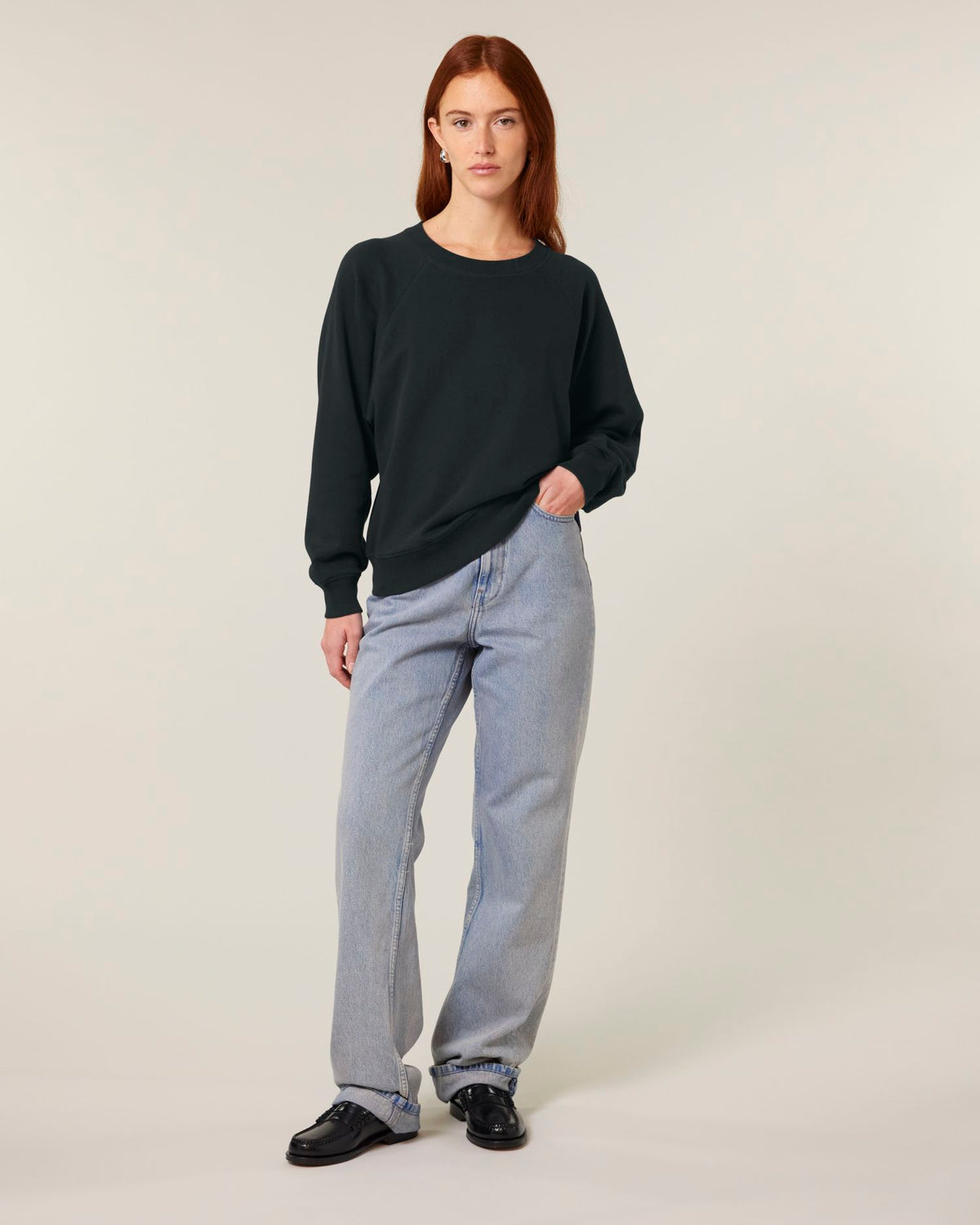 Black - C002