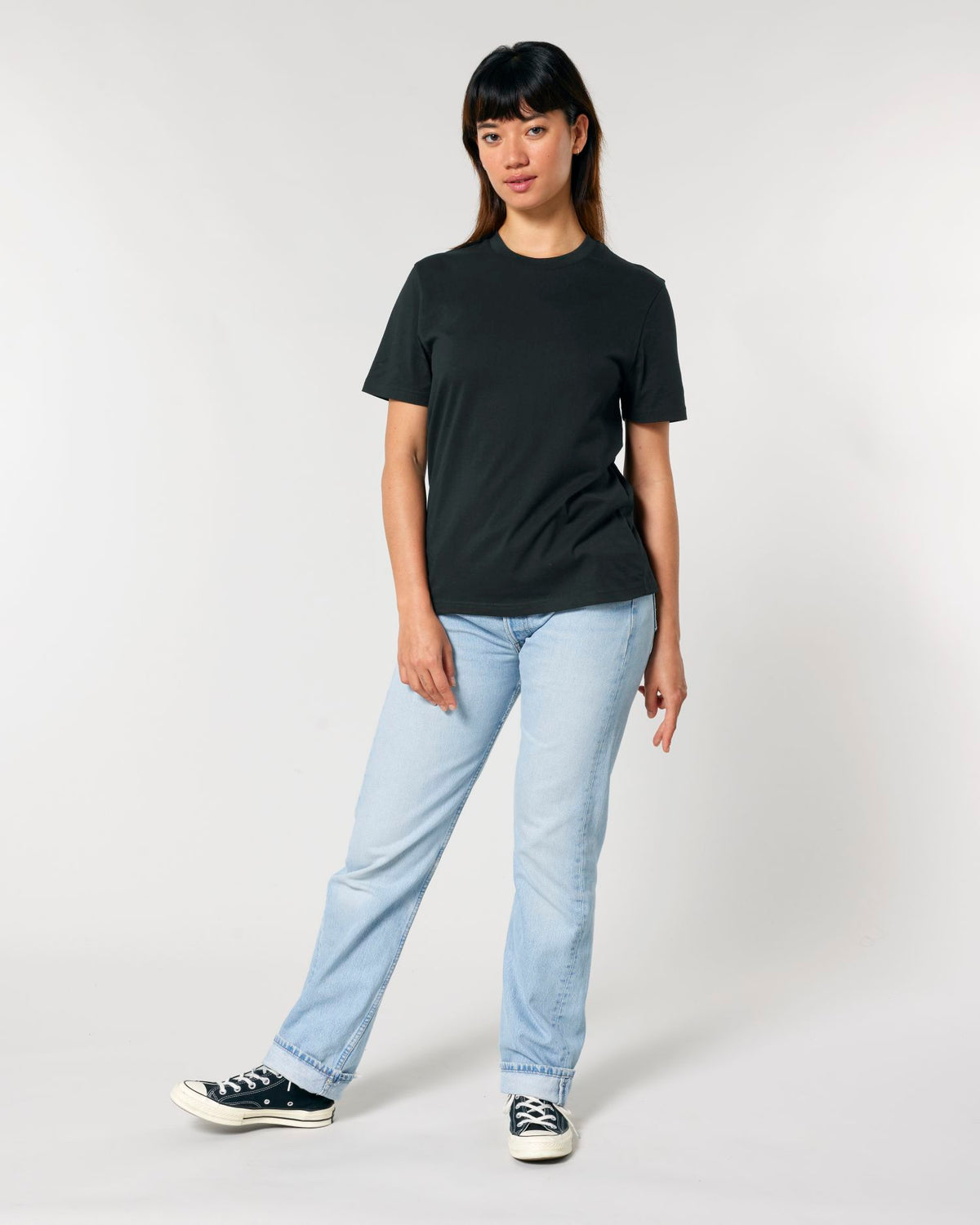 Black - C002