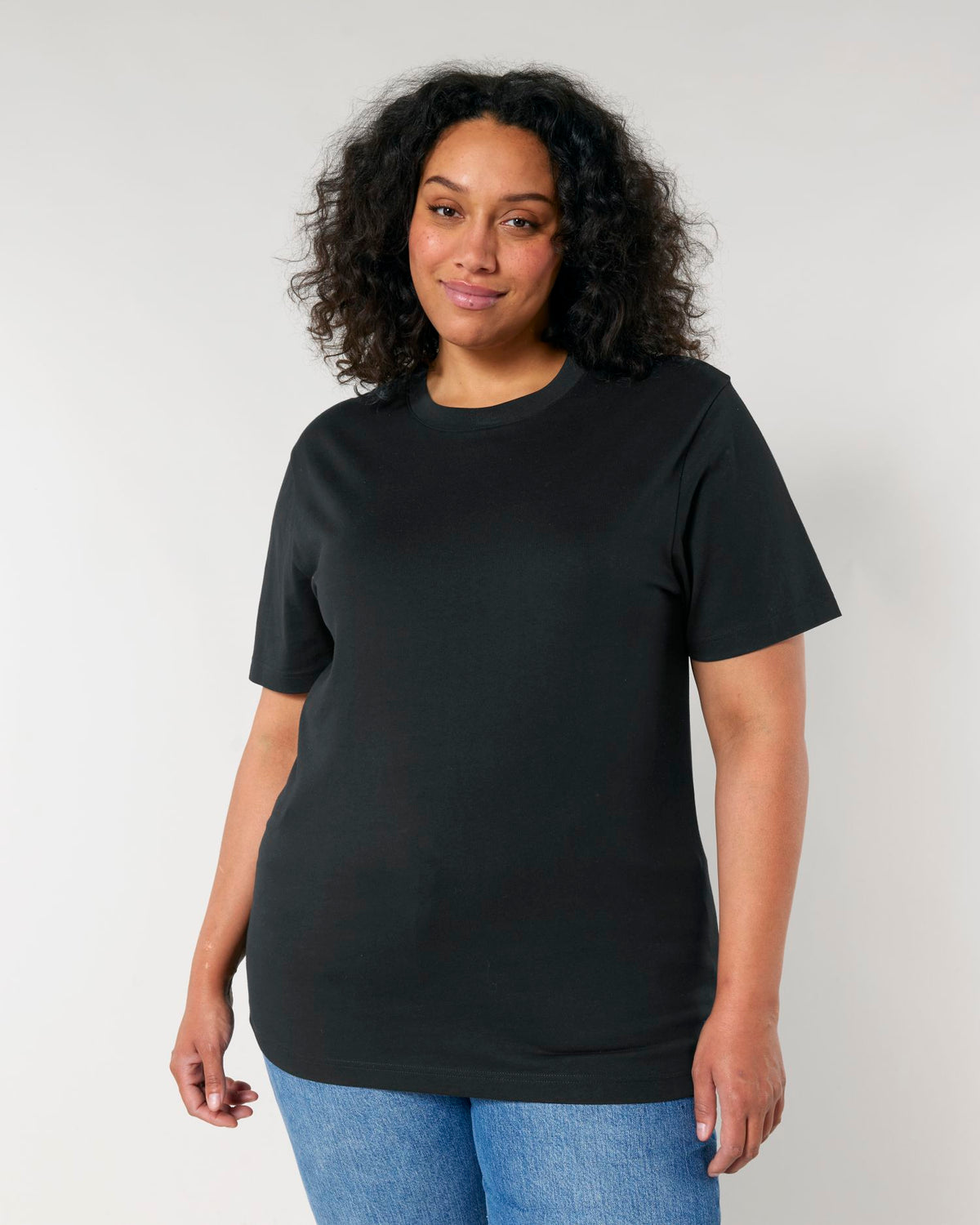 Black - C002