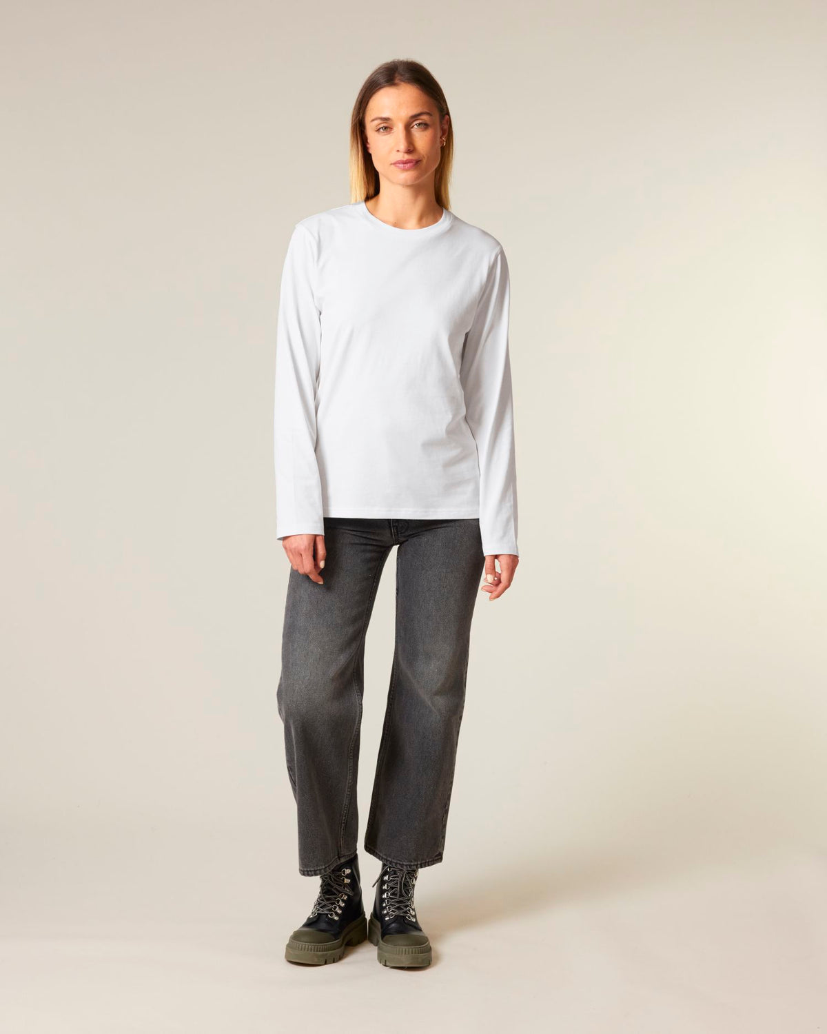 White - C001