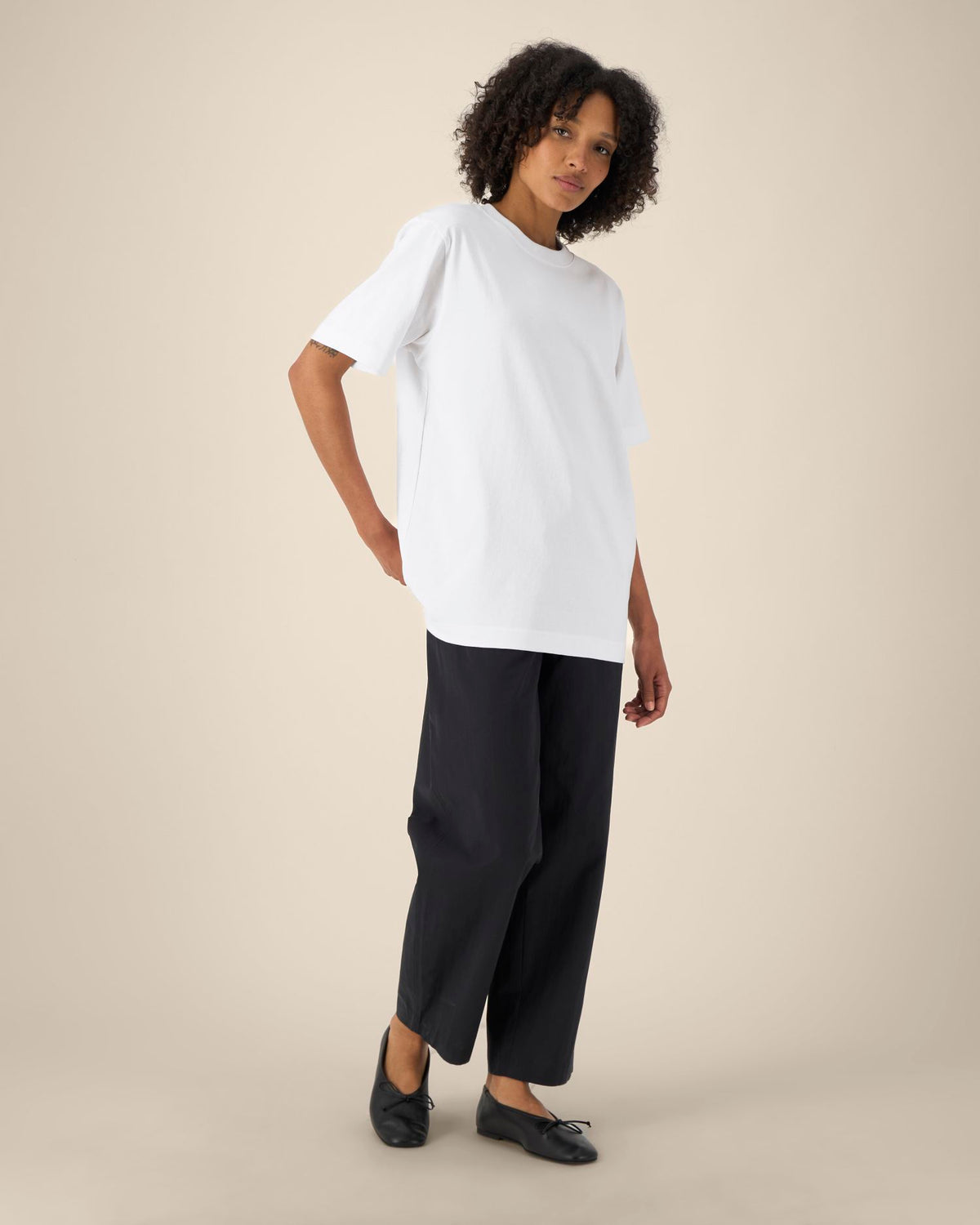 White - C001