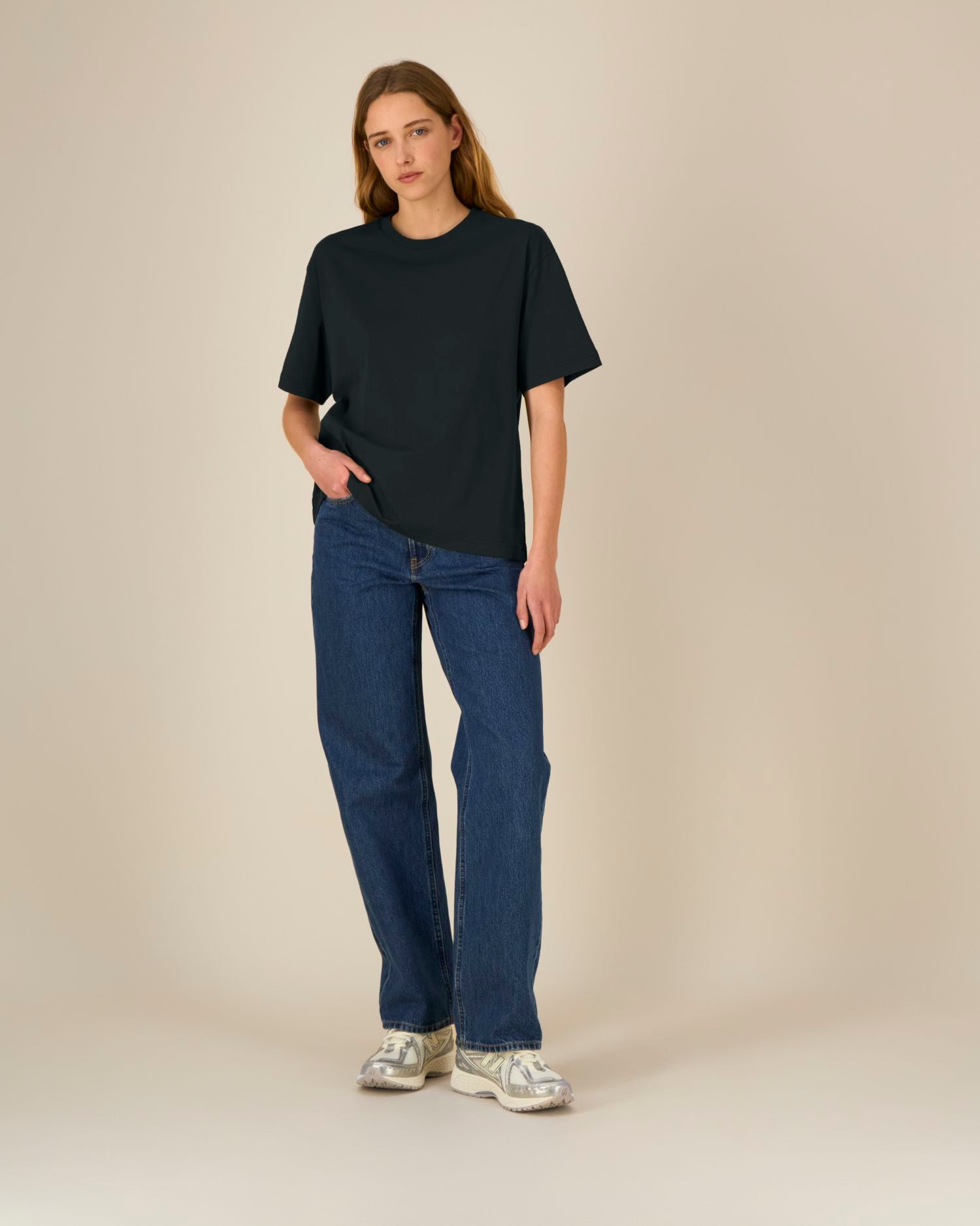 Black - C002
