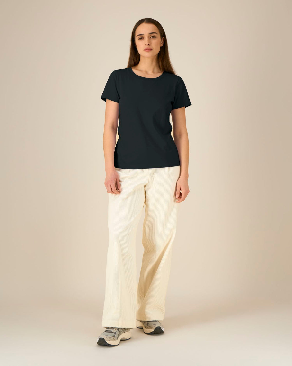 Black - C002