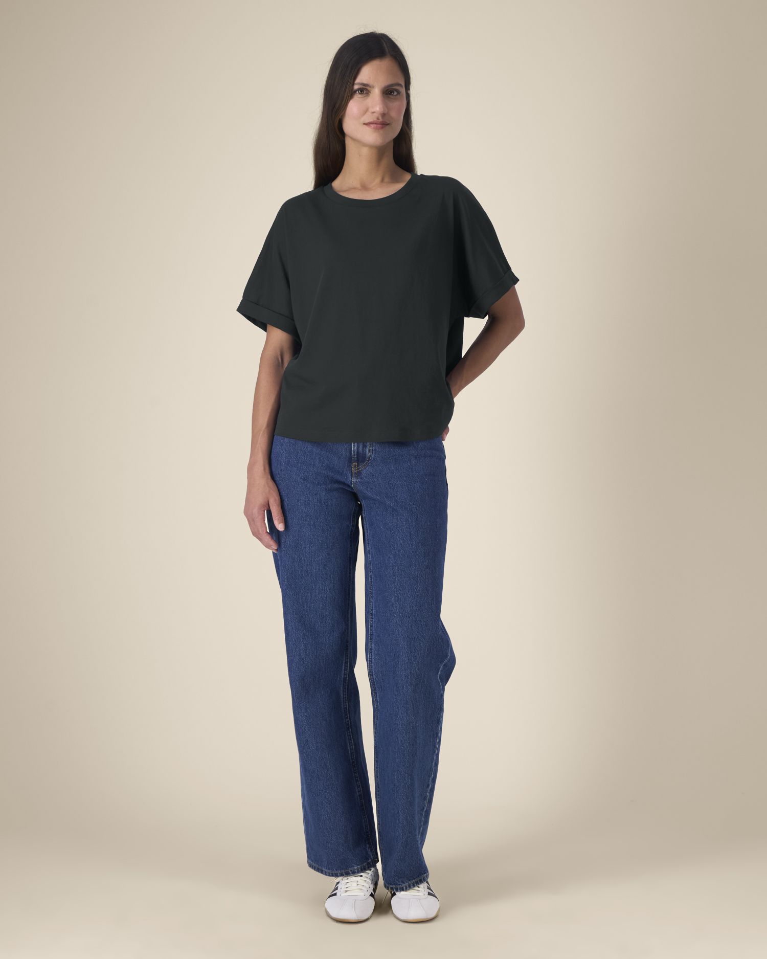 Black - C002
