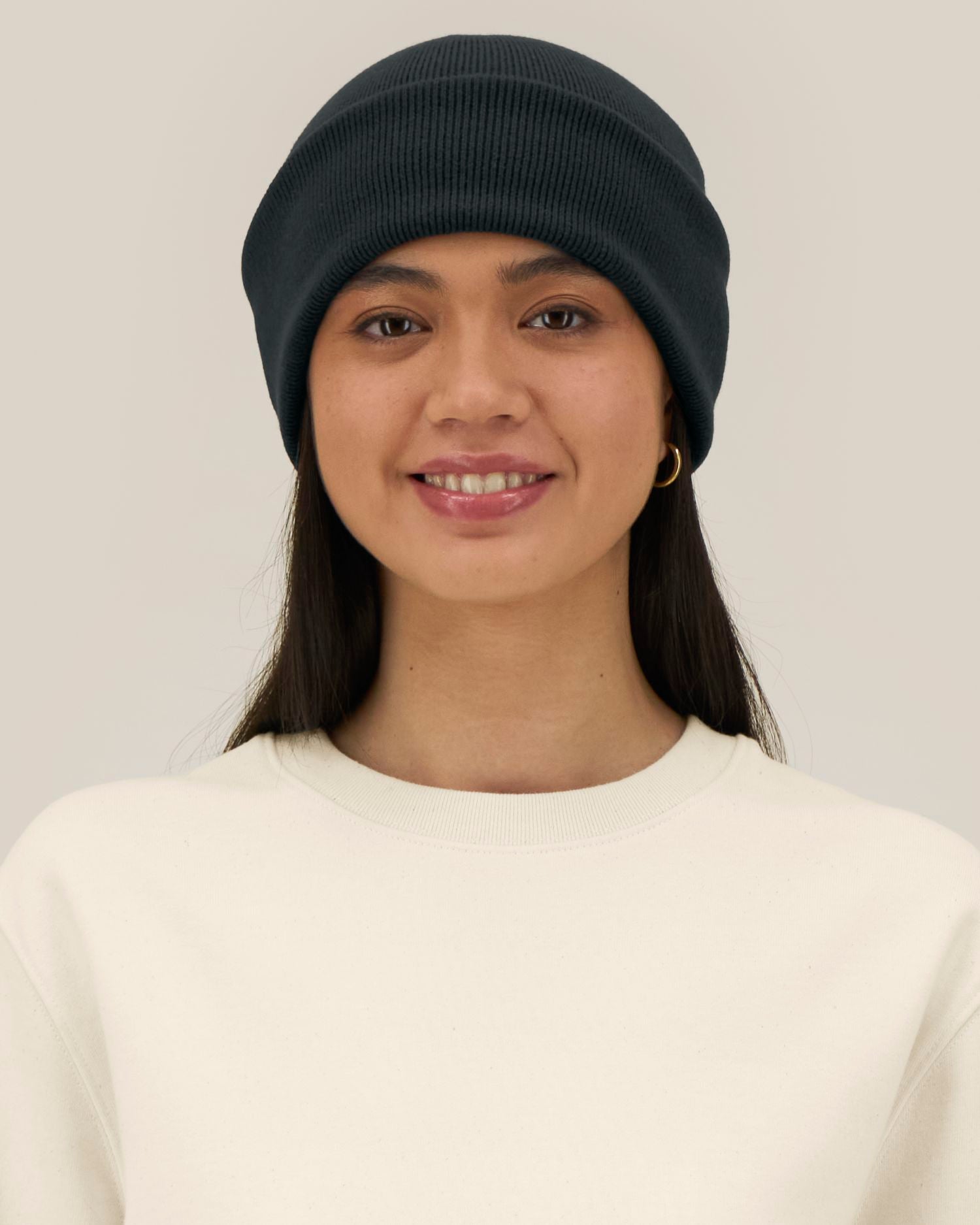 Black - C002