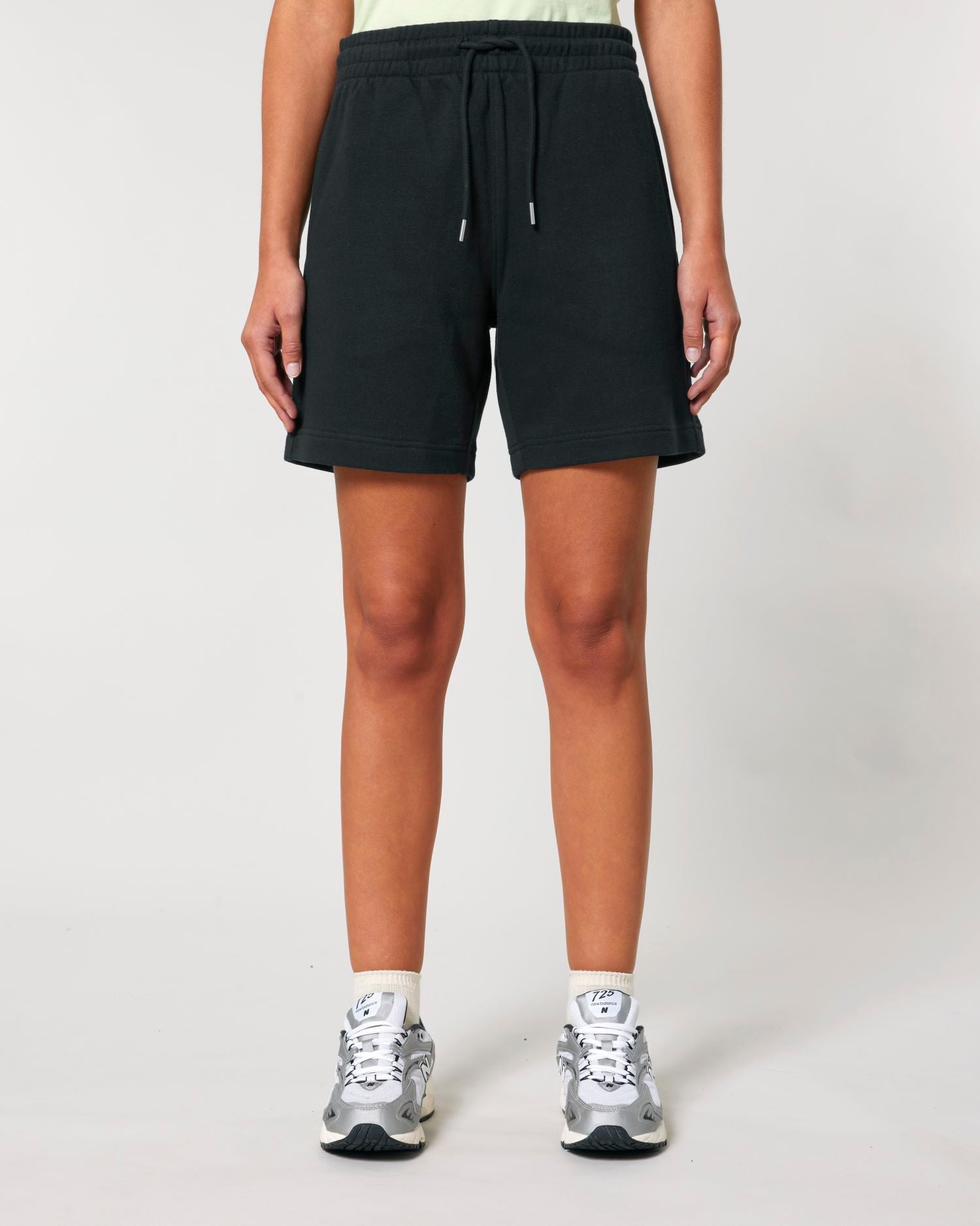 Black - C002