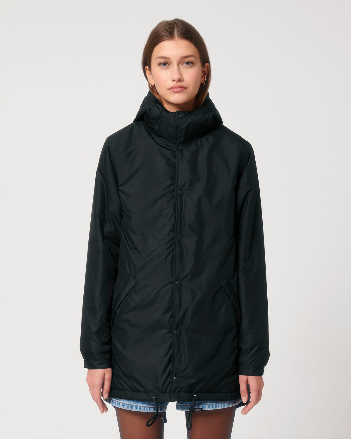 Black - C002